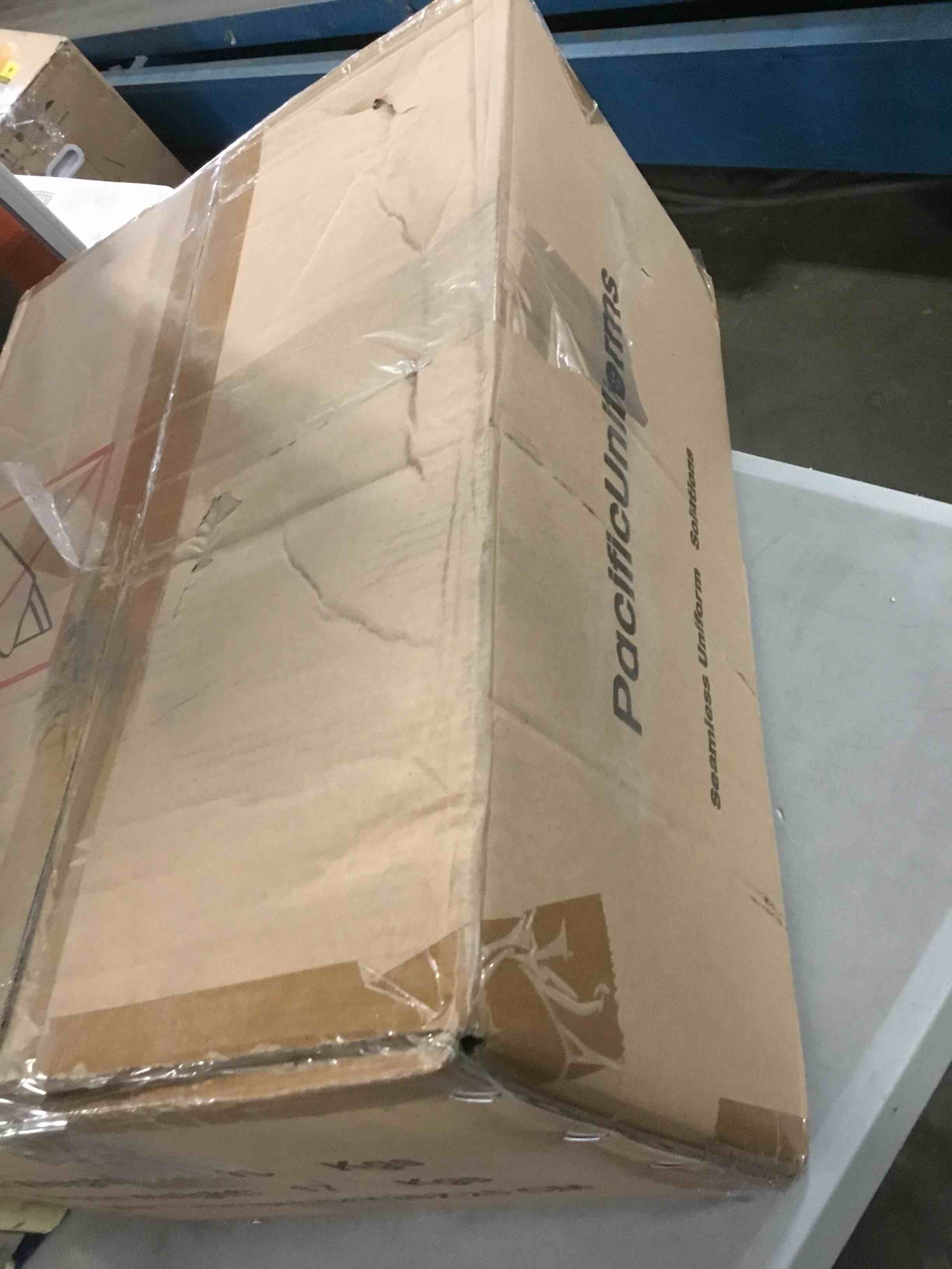 https://s3.amazonaws.com/lotting-images-prod/bidfta/ORG4304936_1676989993637.jpeg