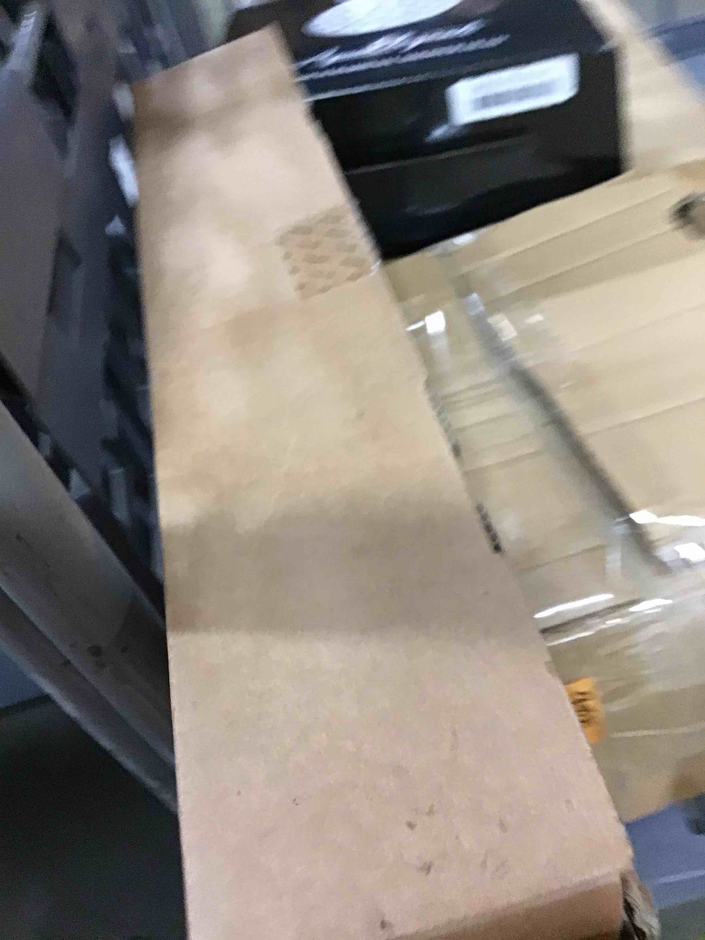 https://s3.amazonaws.com/lotting-images-prod/bidfta/ORG4325321_1690550132199.jpeg