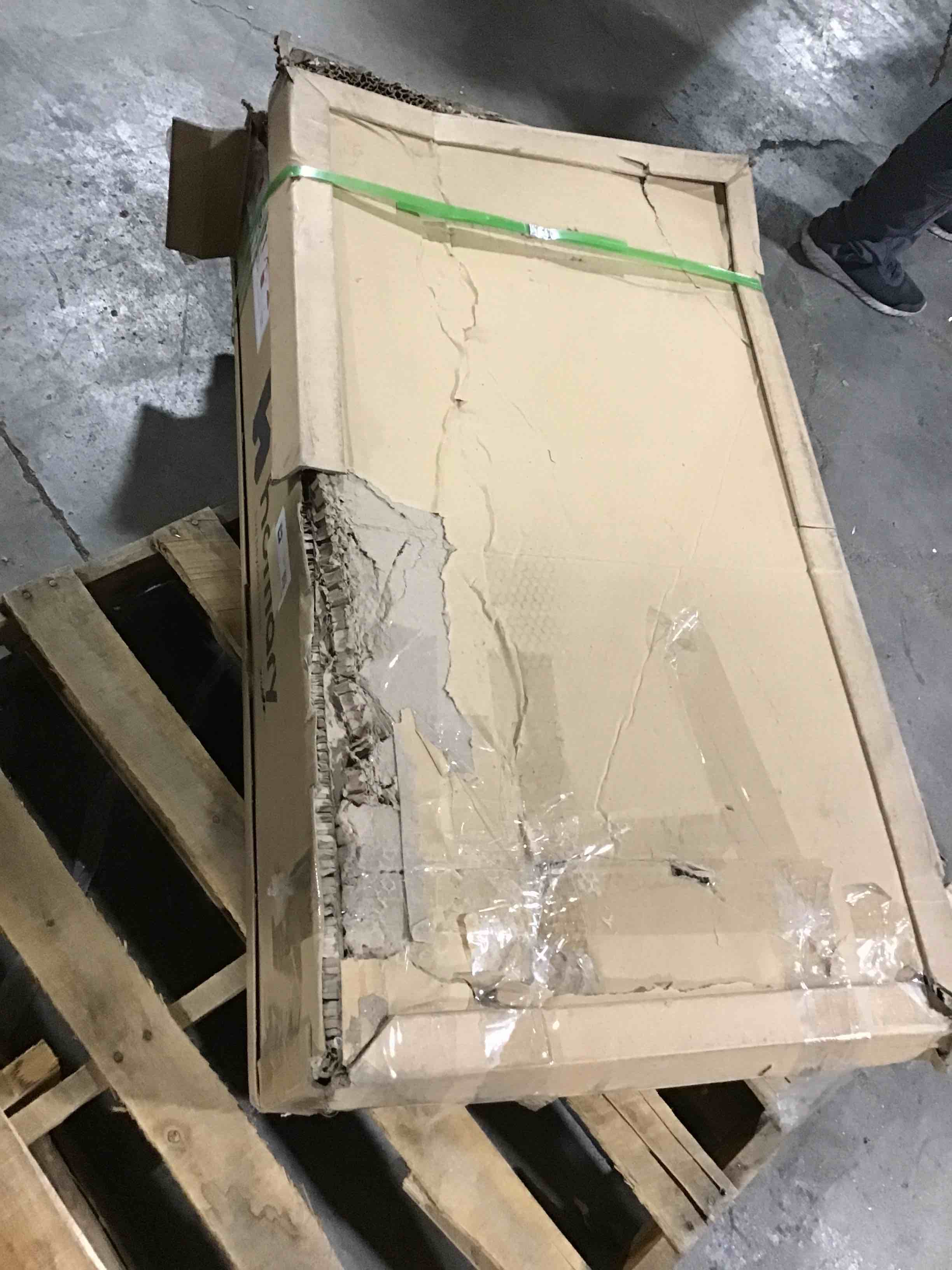 https://s3.amazonaws.com/lotting-images-prod/bidfta/ORG4376427_1687203923883.jpeg