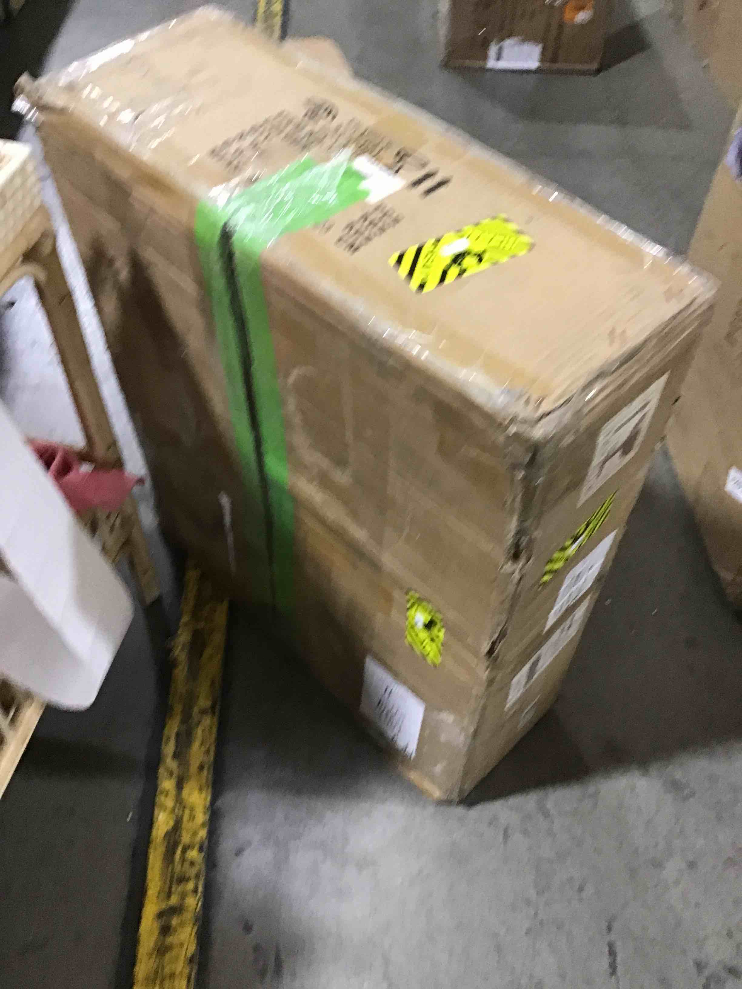 https://s3.amazonaws.com/lotting-images-prod/bidfta/ORG4378190_1687805519101.jpeg