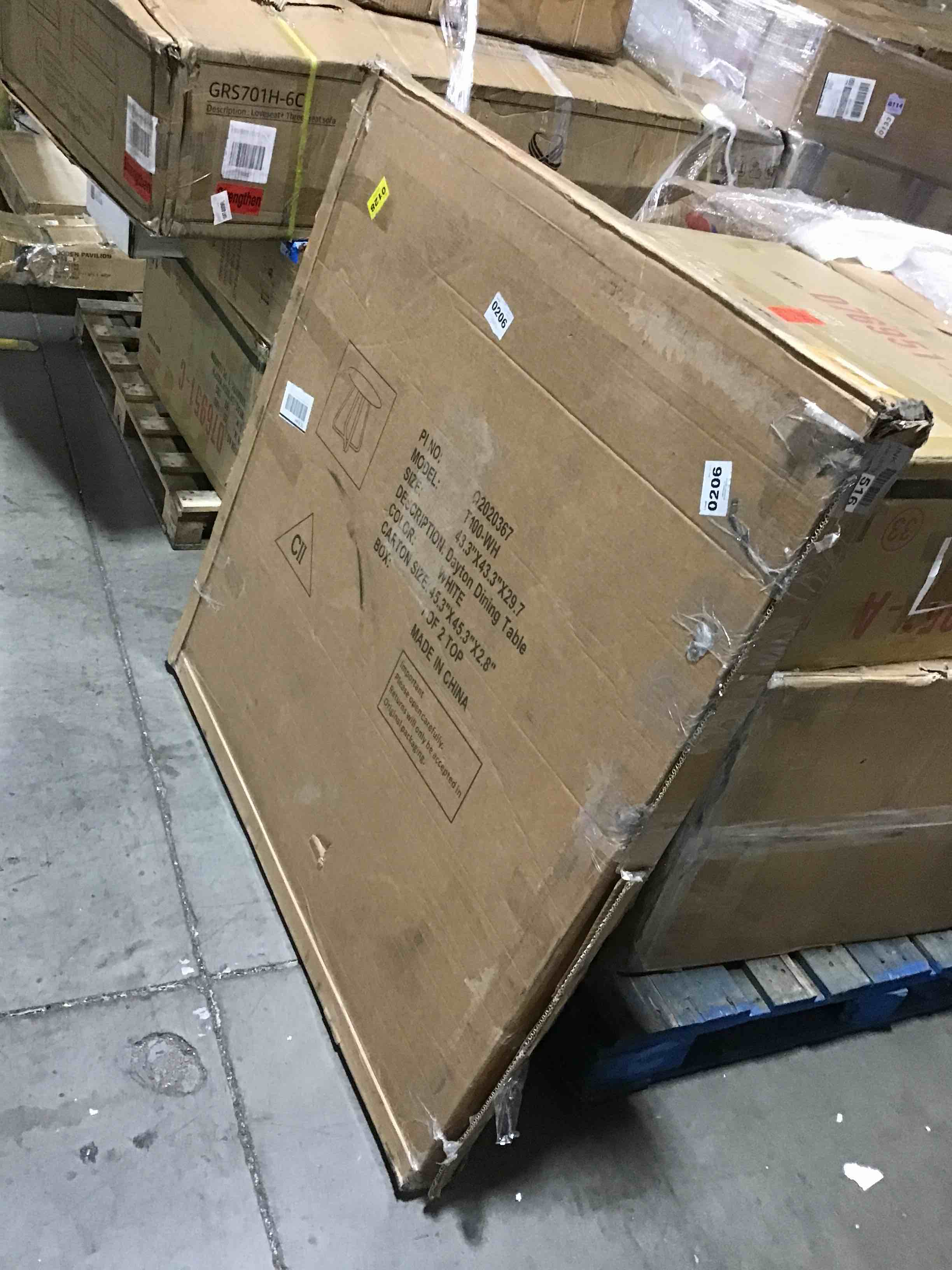 https://s3.amazonaws.com/lotting-images-prod/bidfta/ORG4379055_1686915983436.jpeg
