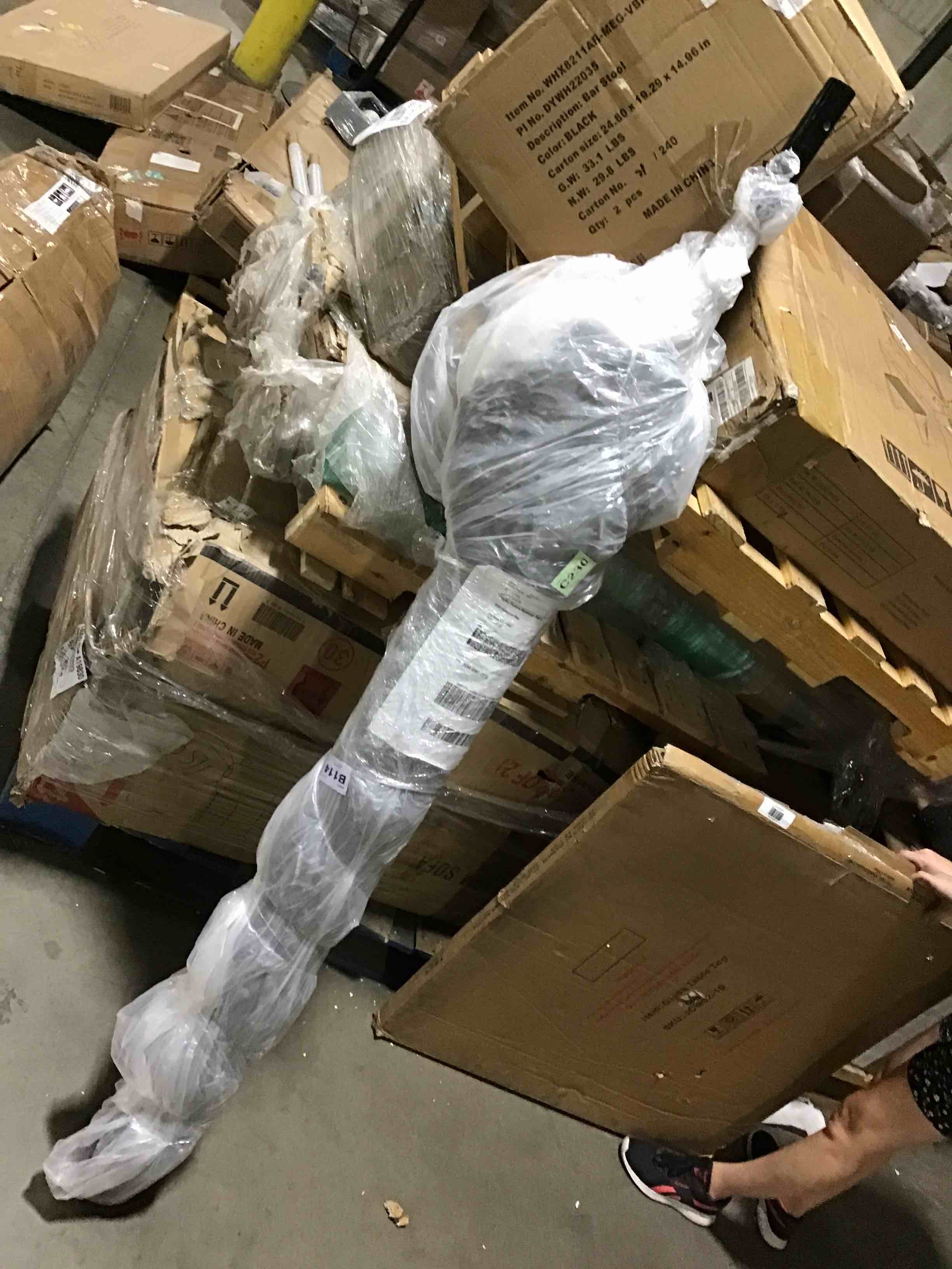 https://s3.amazonaws.com/lotting-images-prod/bidfta/ORG4379555_1687973525295.jpeg