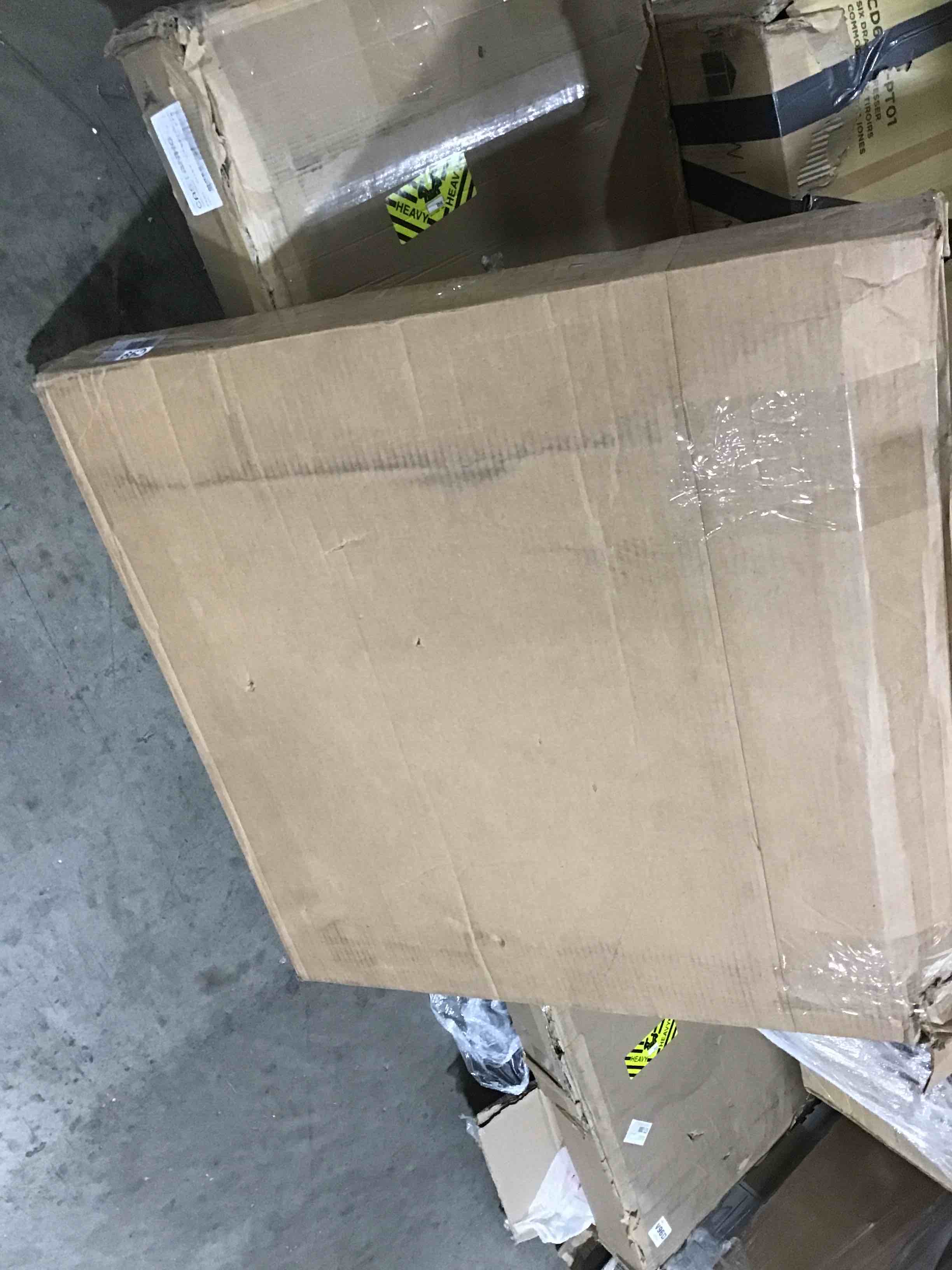 https://s3.amazonaws.com/lotting-images-prod/bidfta/ORG4380254_1689105421526.jpeg