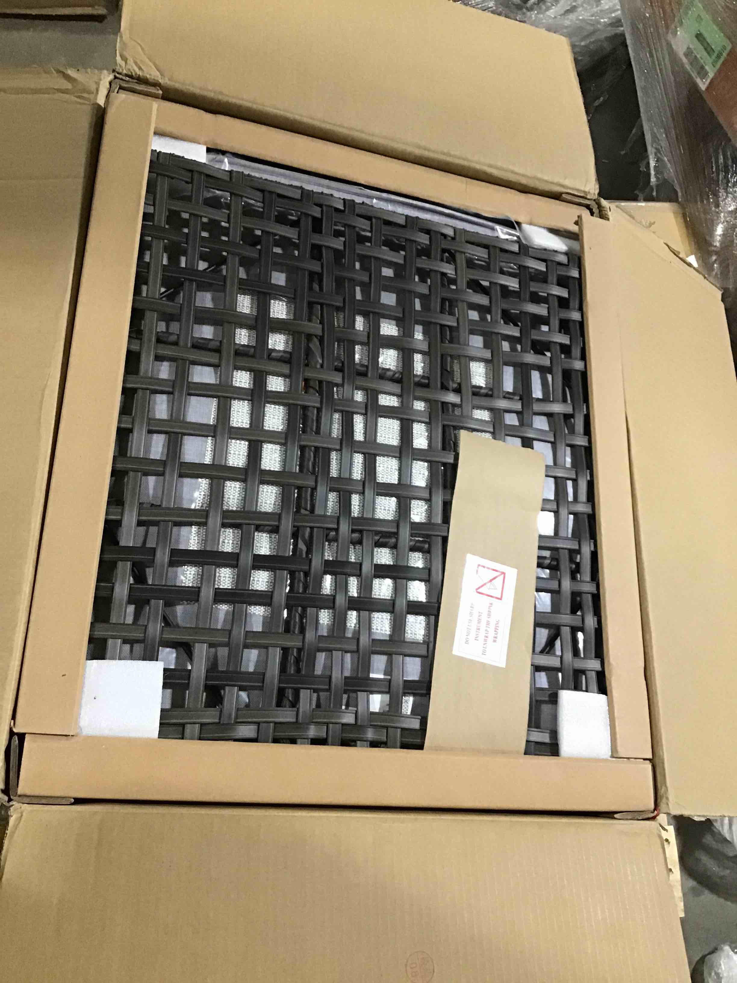 https://s3.amazonaws.com/lotting-images-prod/bidfta/ORG4382059_1687362052518.jpeg