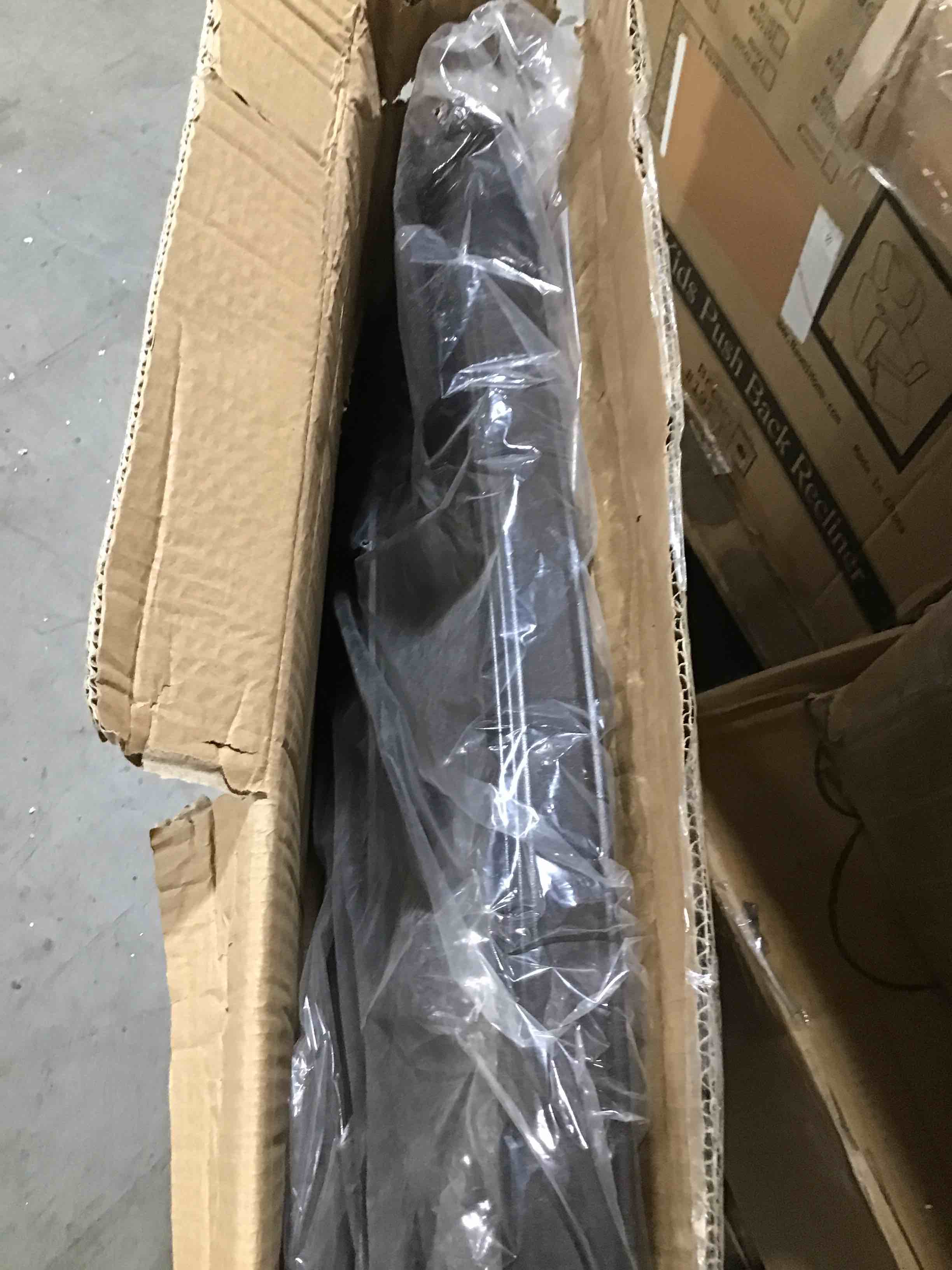 https://s3.amazonaws.com/lotting-images-prod/bidfta/ORG4383009_1689953695737.jpeg