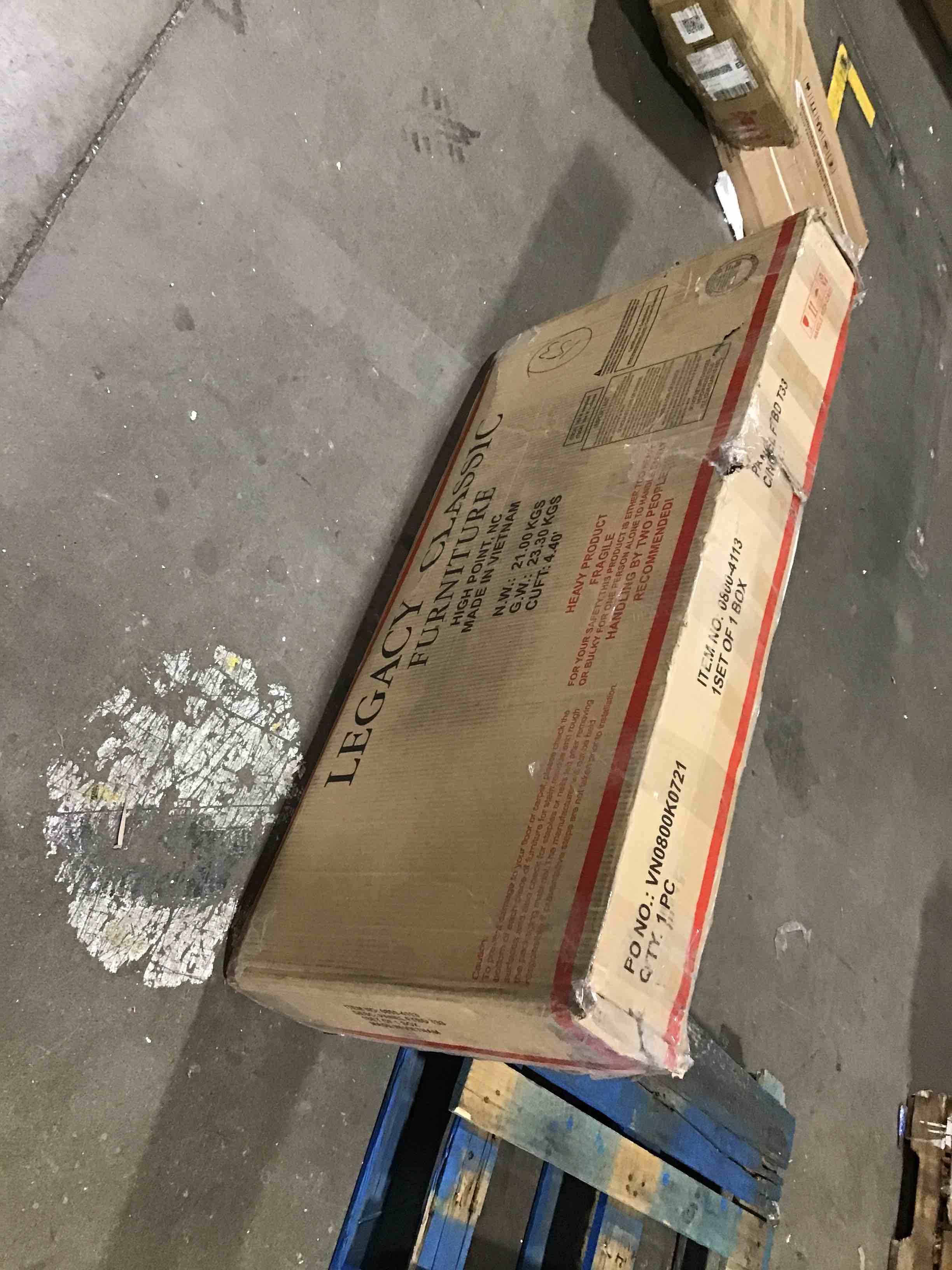 https://s3.amazonaws.com/lotting-images-prod/bidfta/ORG4383898_1688068495243.jpeg