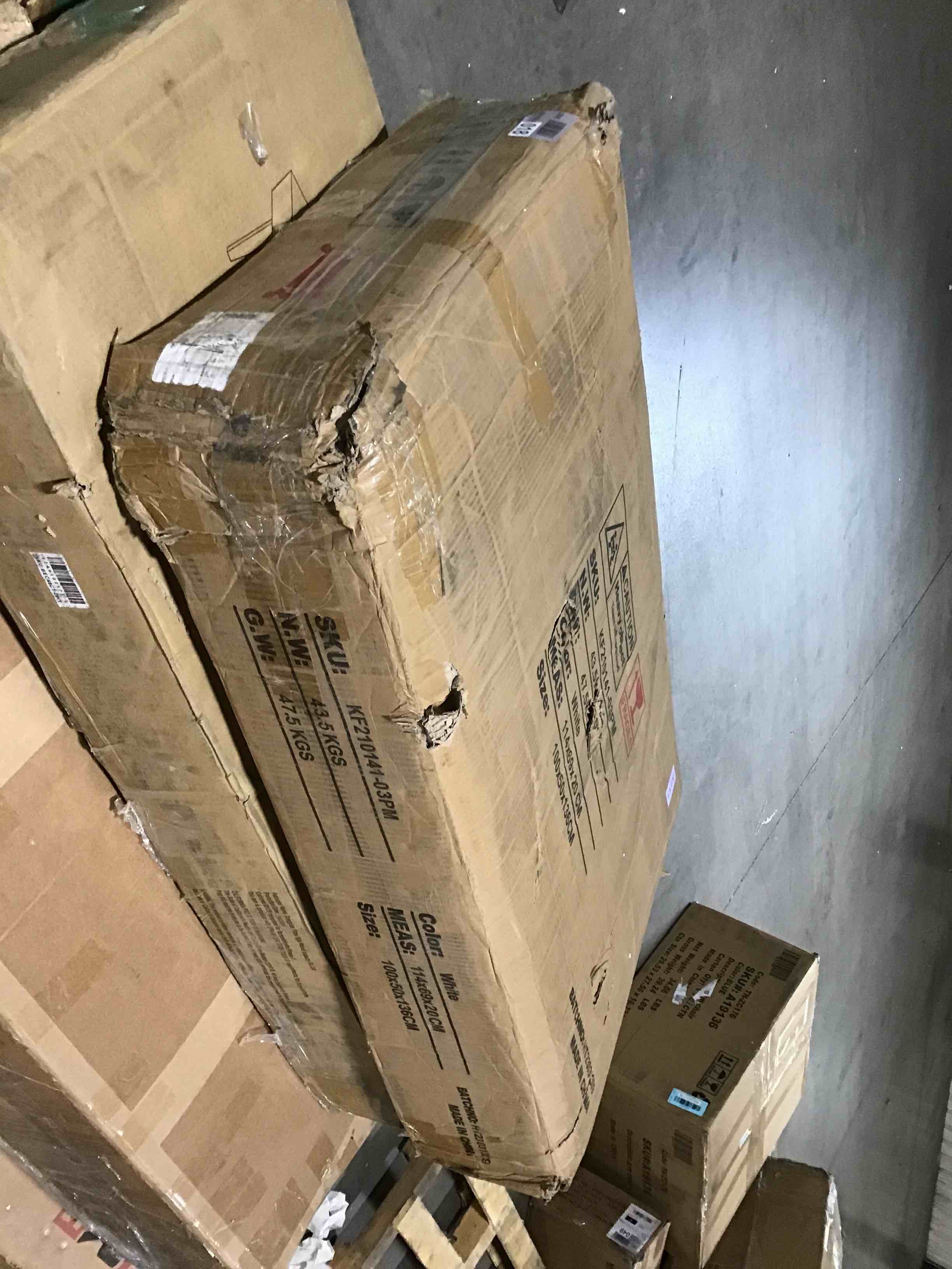 https://s3.amazonaws.com/lotting-images-prod/bidfta/ORG4384358_1689275010850.jpeg