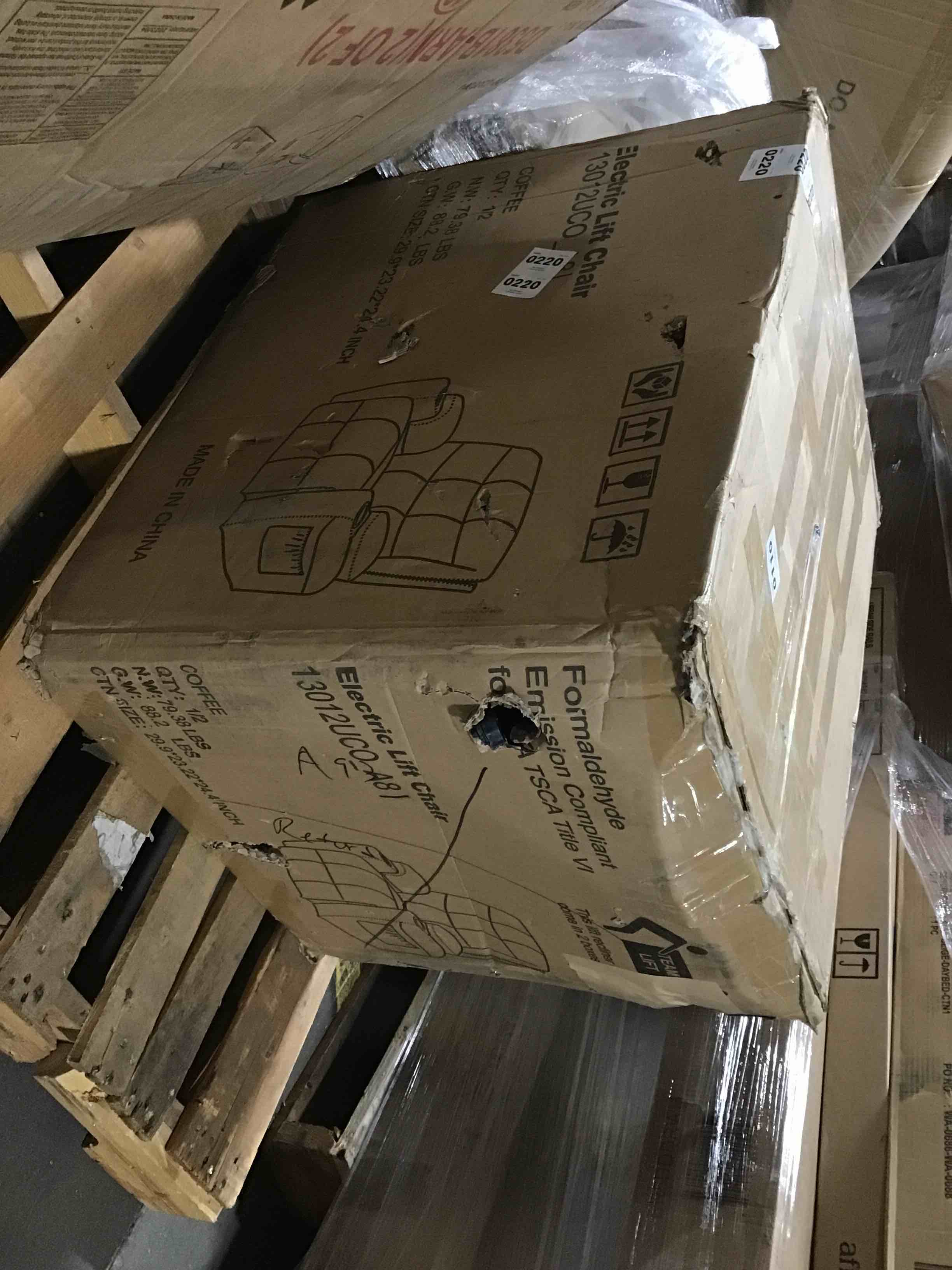 https://s3.amazonaws.com/lotting-images-prod/bidfta/ORG4384376_1689338791034.jpeg