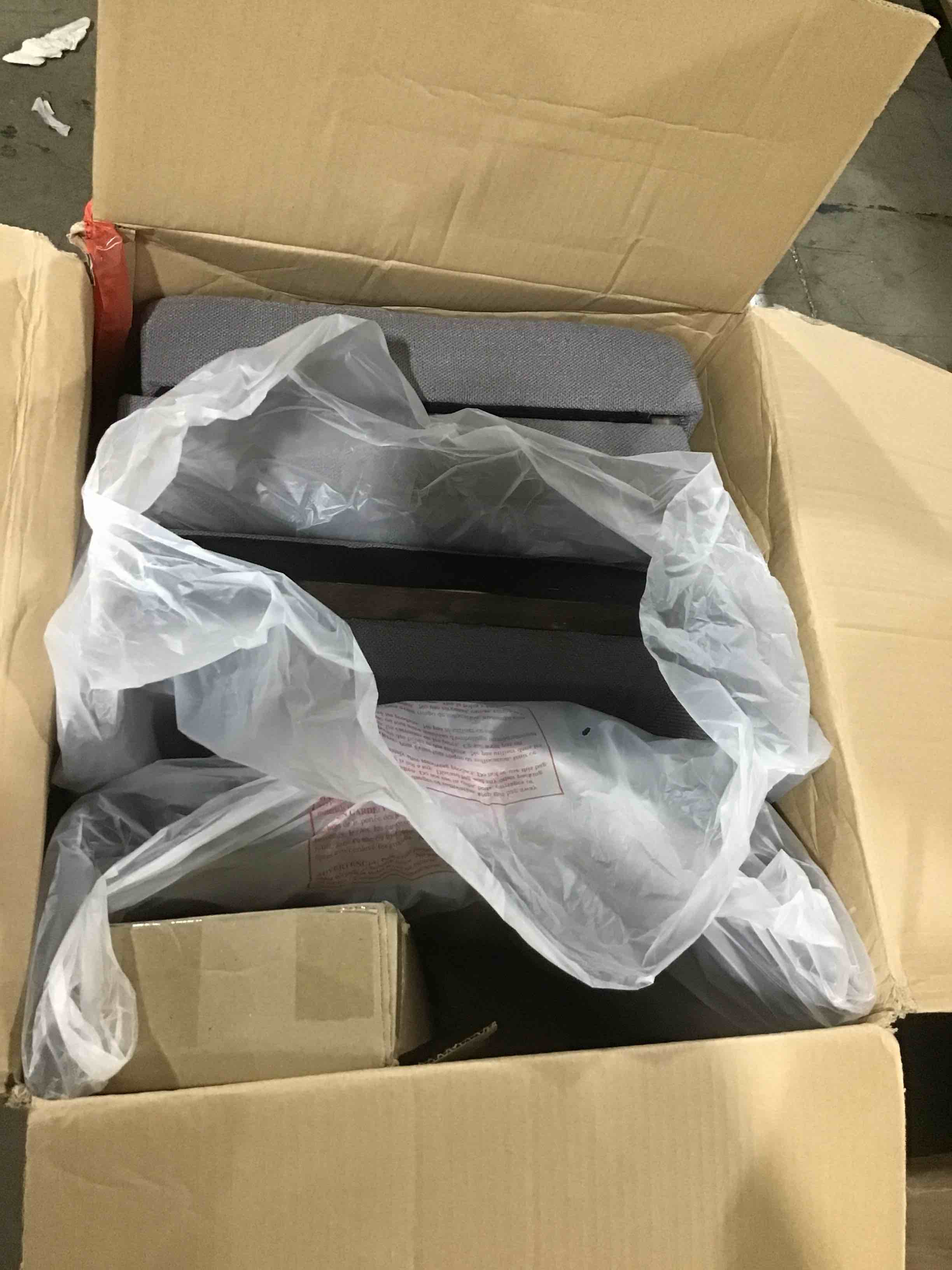 https://s3.amazonaws.com/lotting-images-prod/bidfta/ORG4384972_1686332688446.jpeg