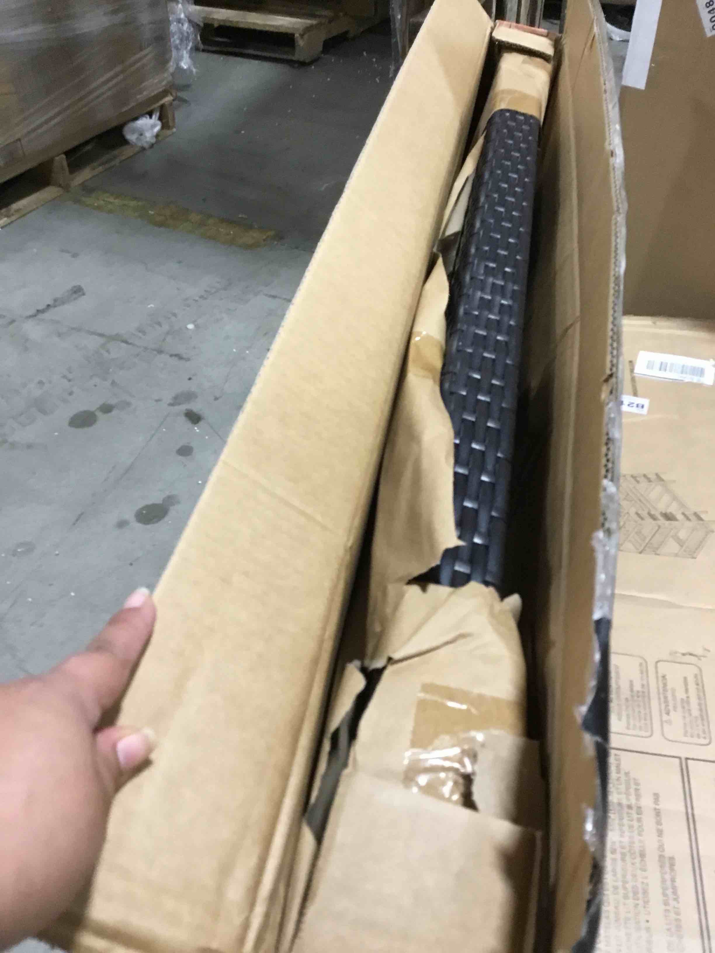 https://s3.amazonaws.com/lotting-images-prod/bidfta/ORG4386132_1687974852248.jpeg