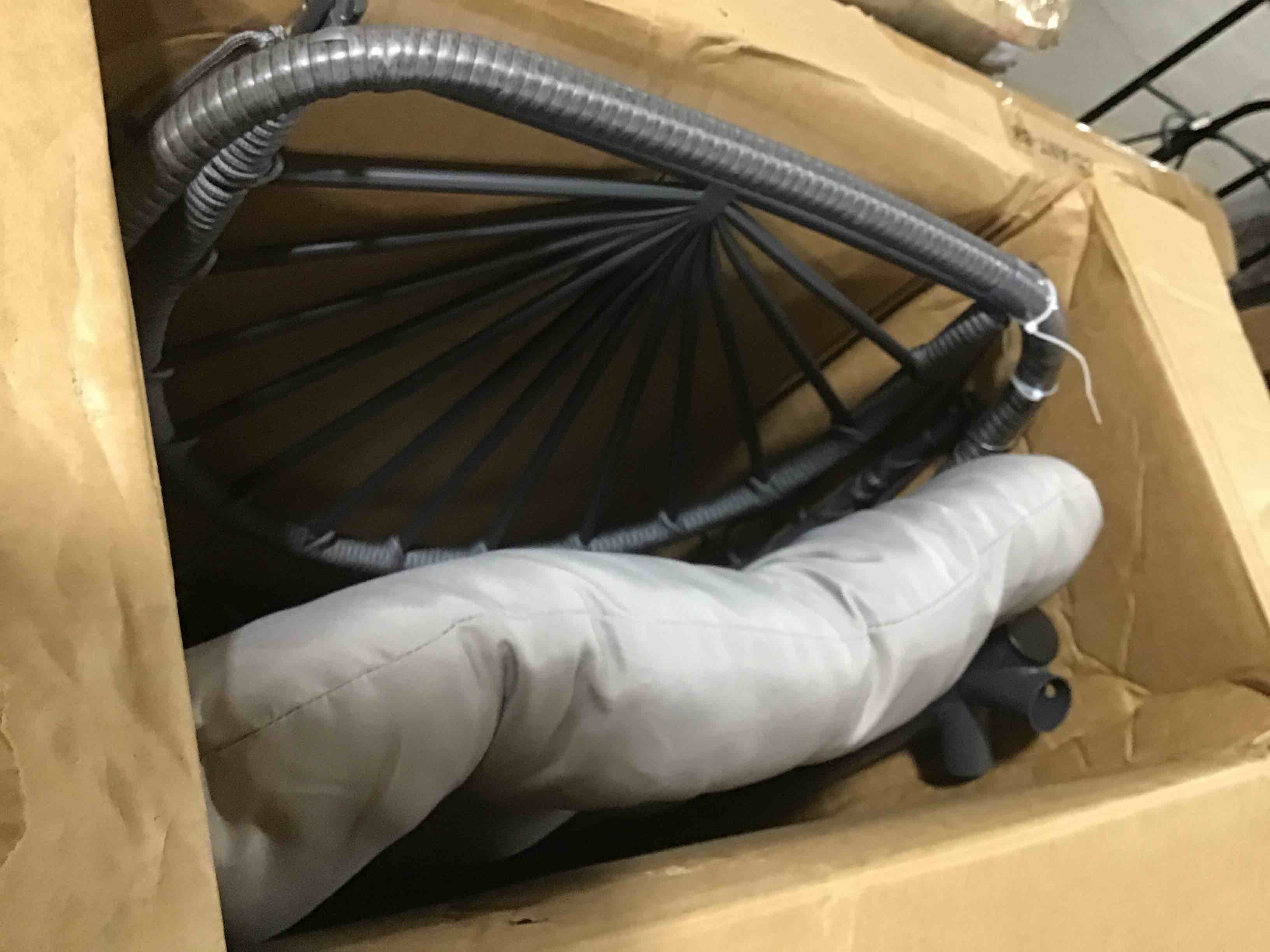 https://s3.amazonaws.com/lotting-images-prod/bidfta/ORG4386346_1688564825412.jpeg