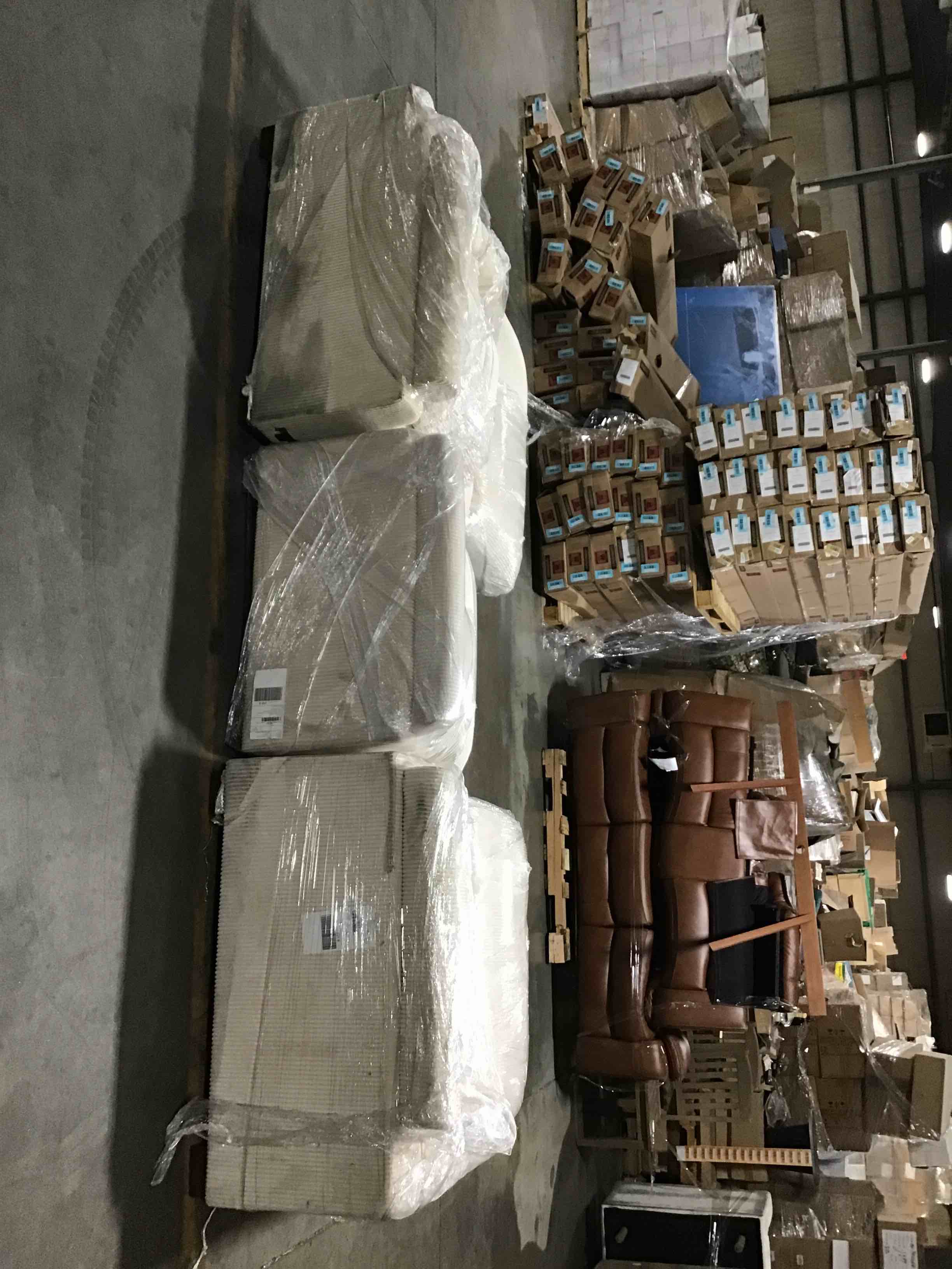 https://s3.amazonaws.com/lotting-images-prod/bidfta/ORG4386835_1688040982174.jpeg
