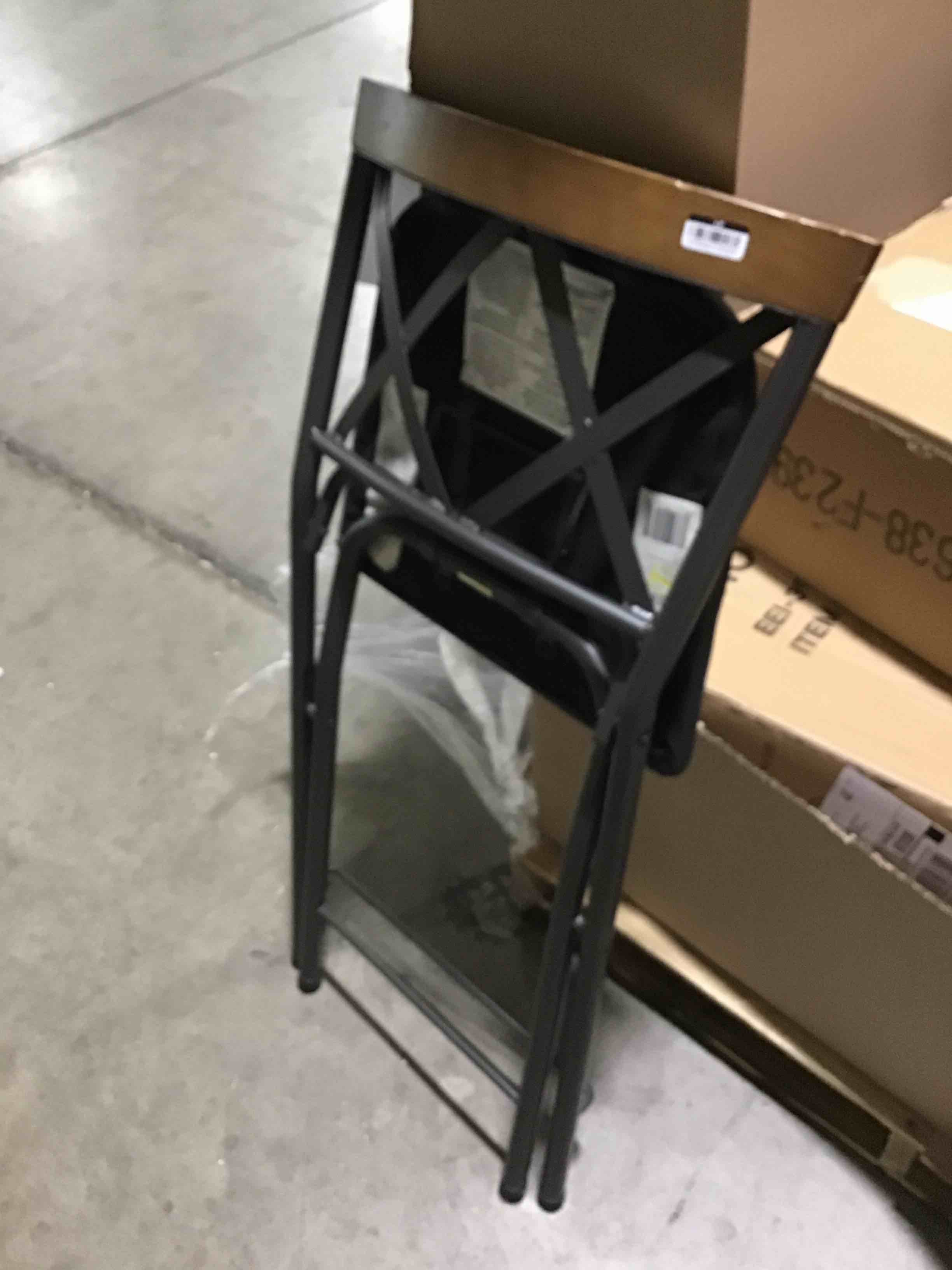 https://s3.amazonaws.com/lotting-images-prod/bidfta/ORG4387289_1689605105683.jpeg