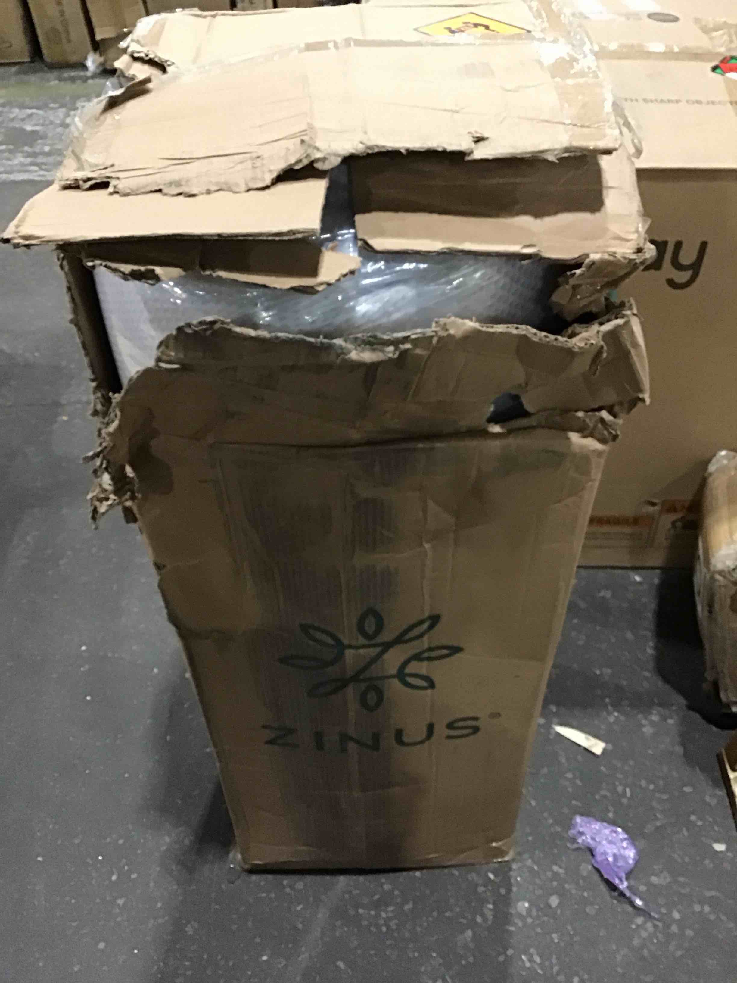 https://s3.amazonaws.com/lotting-images-prod/bidfta/ORG4497260_1715355586478.jpeg