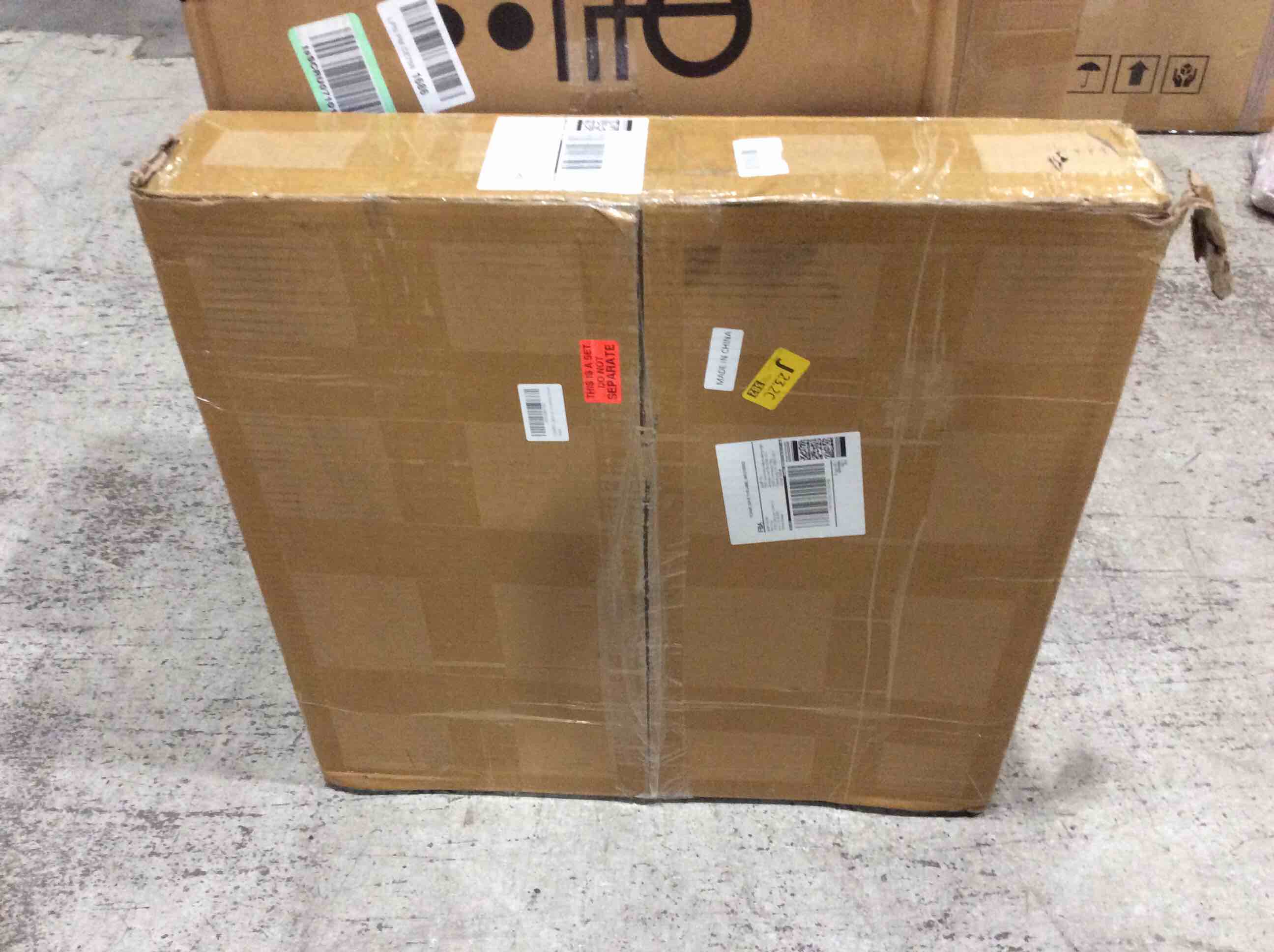 https://s3.amazonaws.com/lotting-images-prod/bidfta/ORG4498893_1715175777831.jpeg