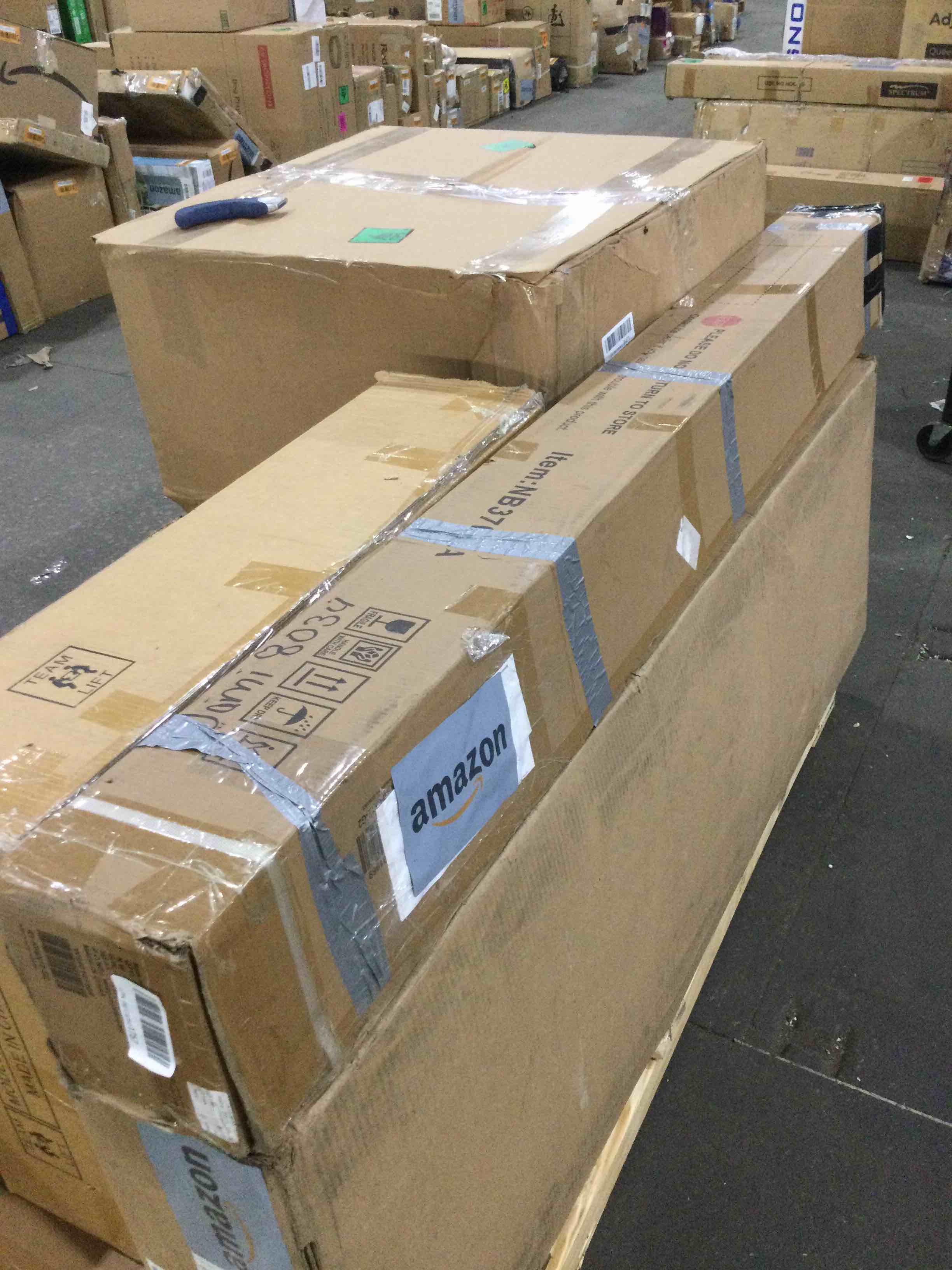 https://s3.amazonaws.com/lotting-images-prod/bidfta/ORG4499030_1710960908235.jpeg