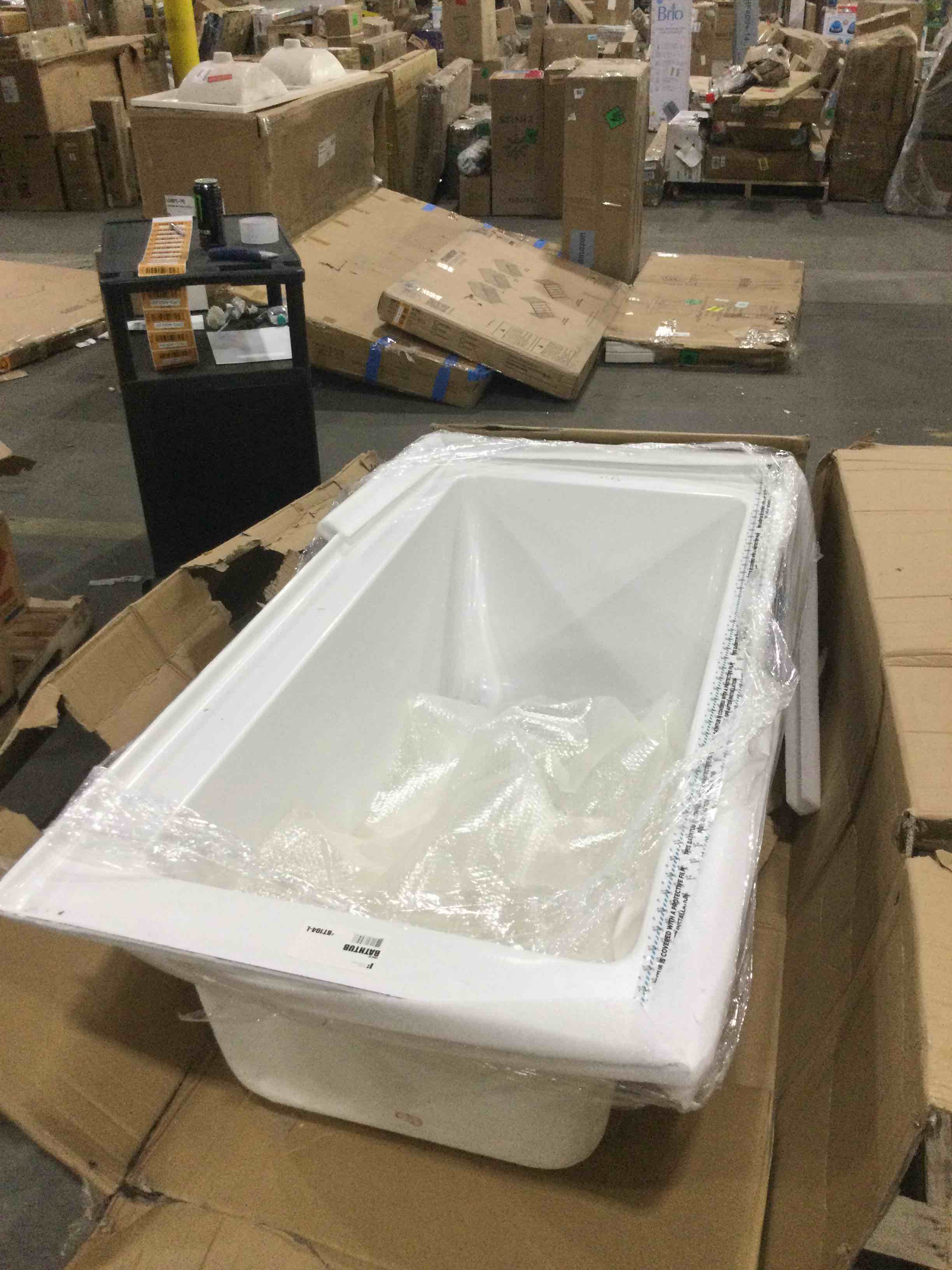 https://s3.amazonaws.com/lotting-images-prod/bidfta/ORG4499345_1711558265555.jpeg