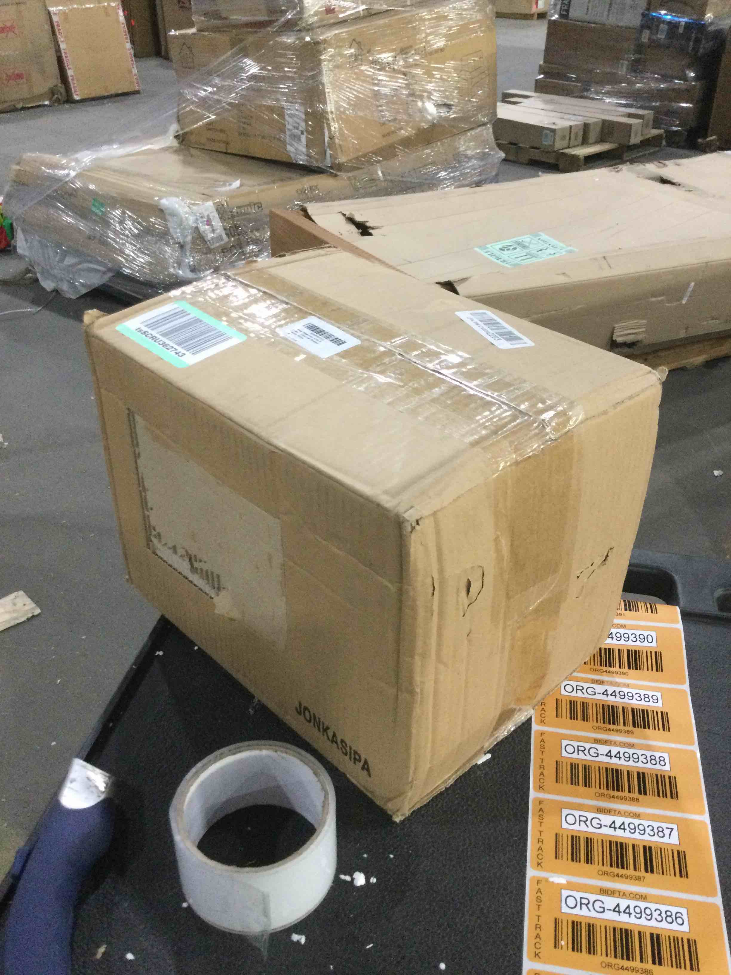 https://s3.amazonaws.com/lotting-images-prod/bidfta/ORG4499382_1711574924072.jpeg