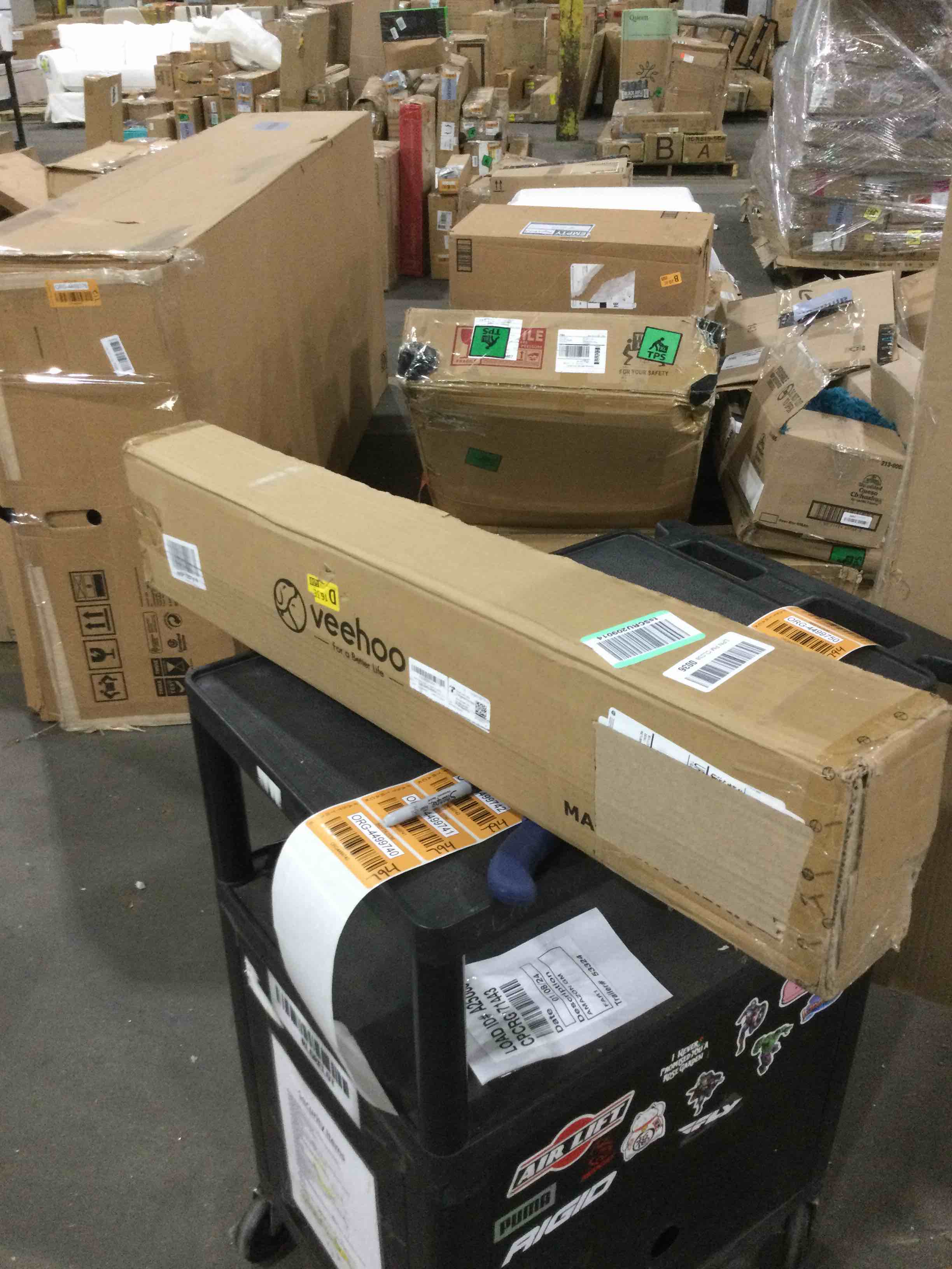 https://s3.amazonaws.com/lotting-images-prod/bidfta/ORG4499740_1712241823003.jpeg