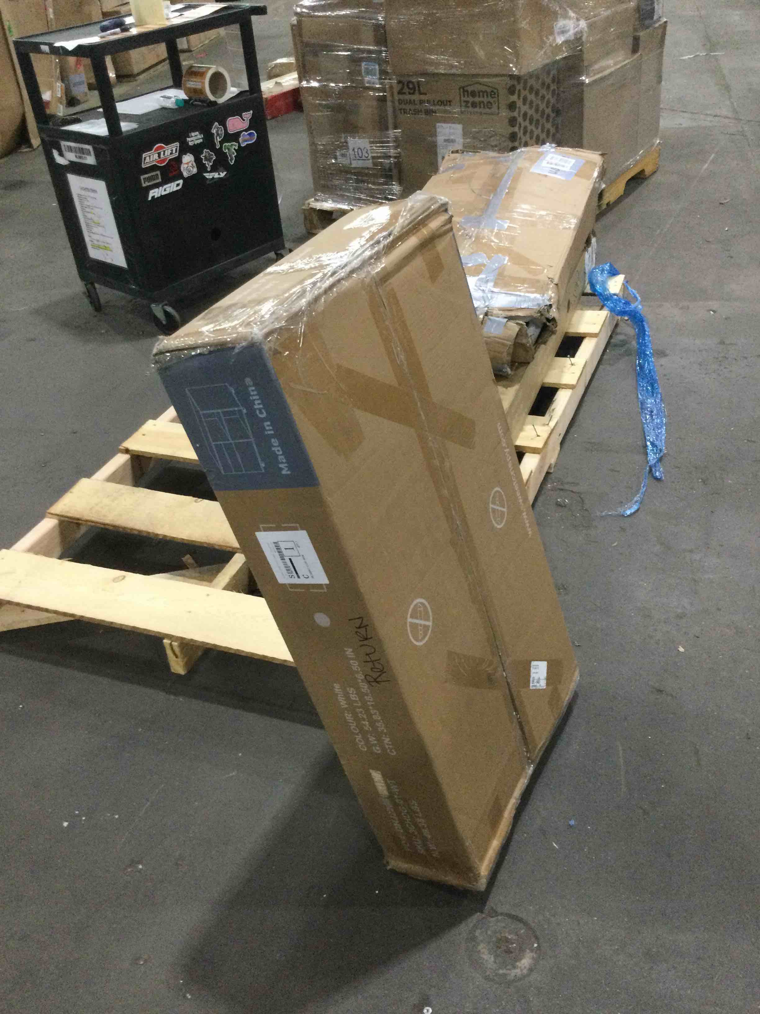 https://s3.amazonaws.com/lotting-images-prod/bidfta/ORG4499826_1712338027251.jpeg