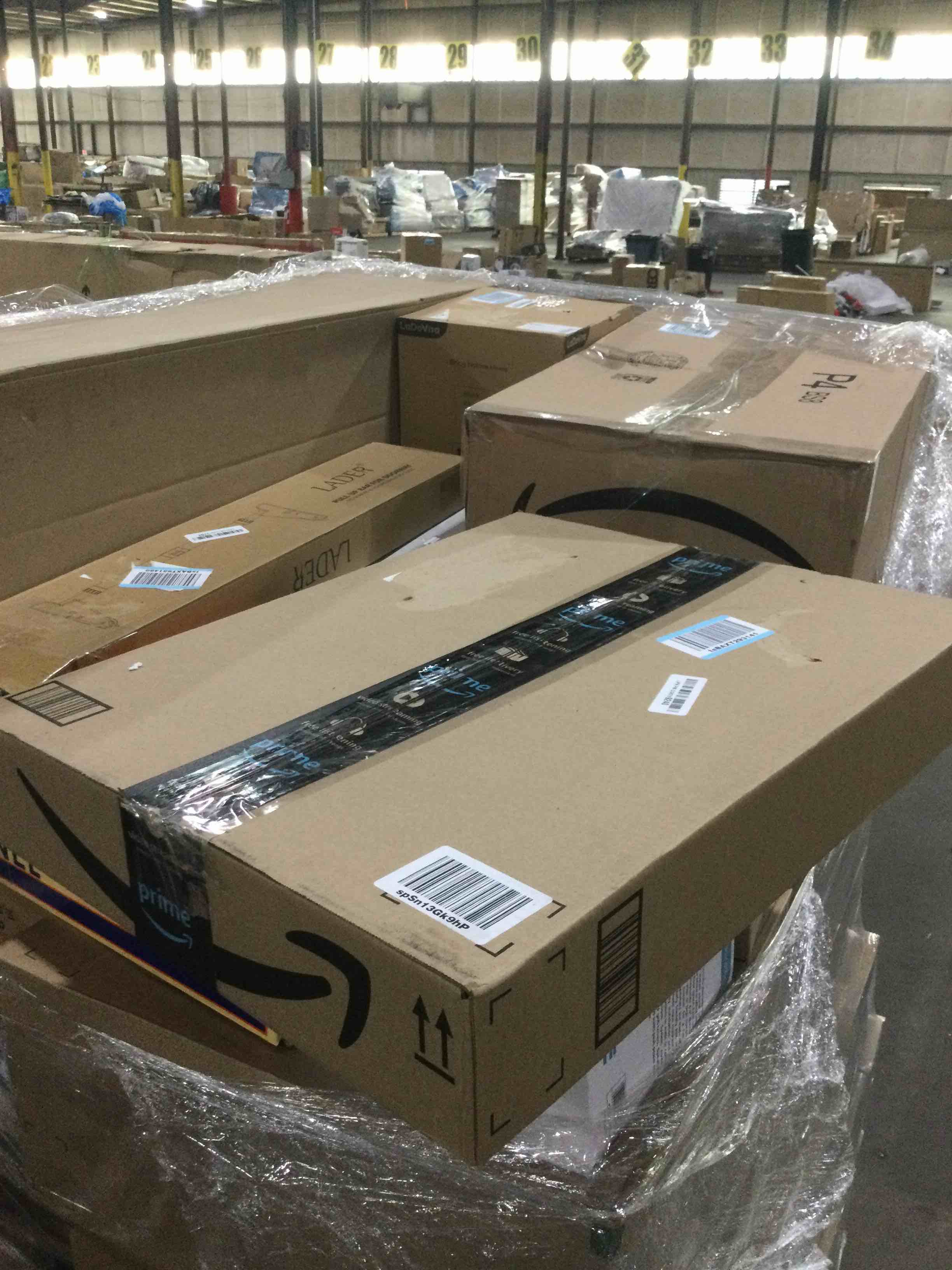 https://s3.amazonaws.com/lotting-images-prod/bidfta/ORG4499839_1712343820671.jpeg