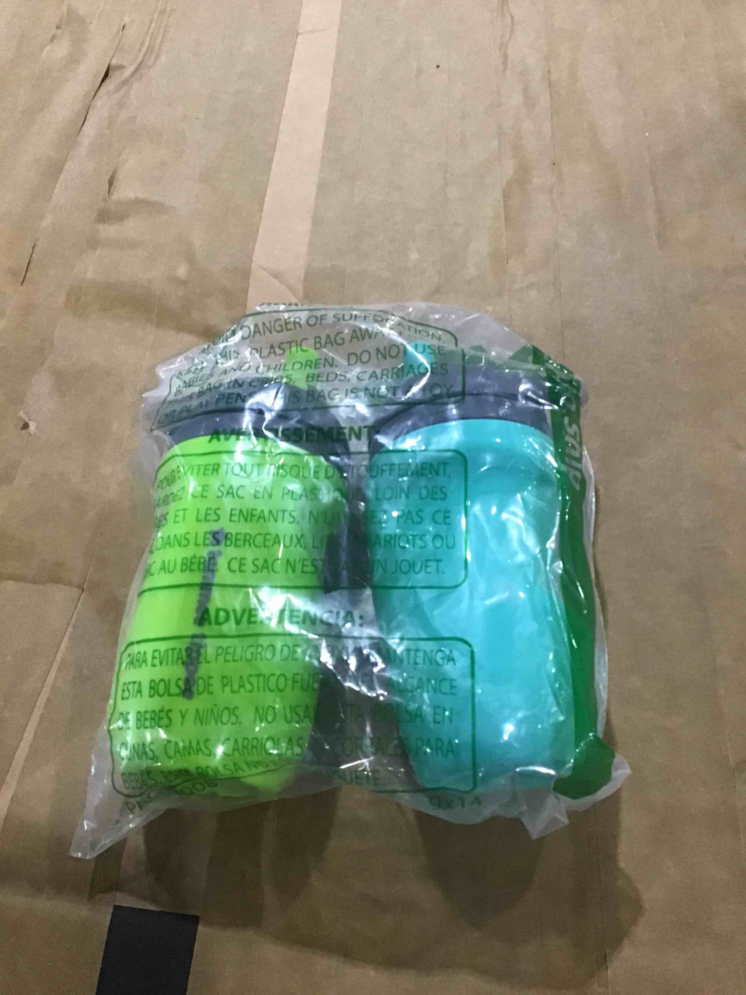 https://s3.amazonaws.com/lotting-images-prod/bidfta/ORG4500696_1711377402419.jpeg