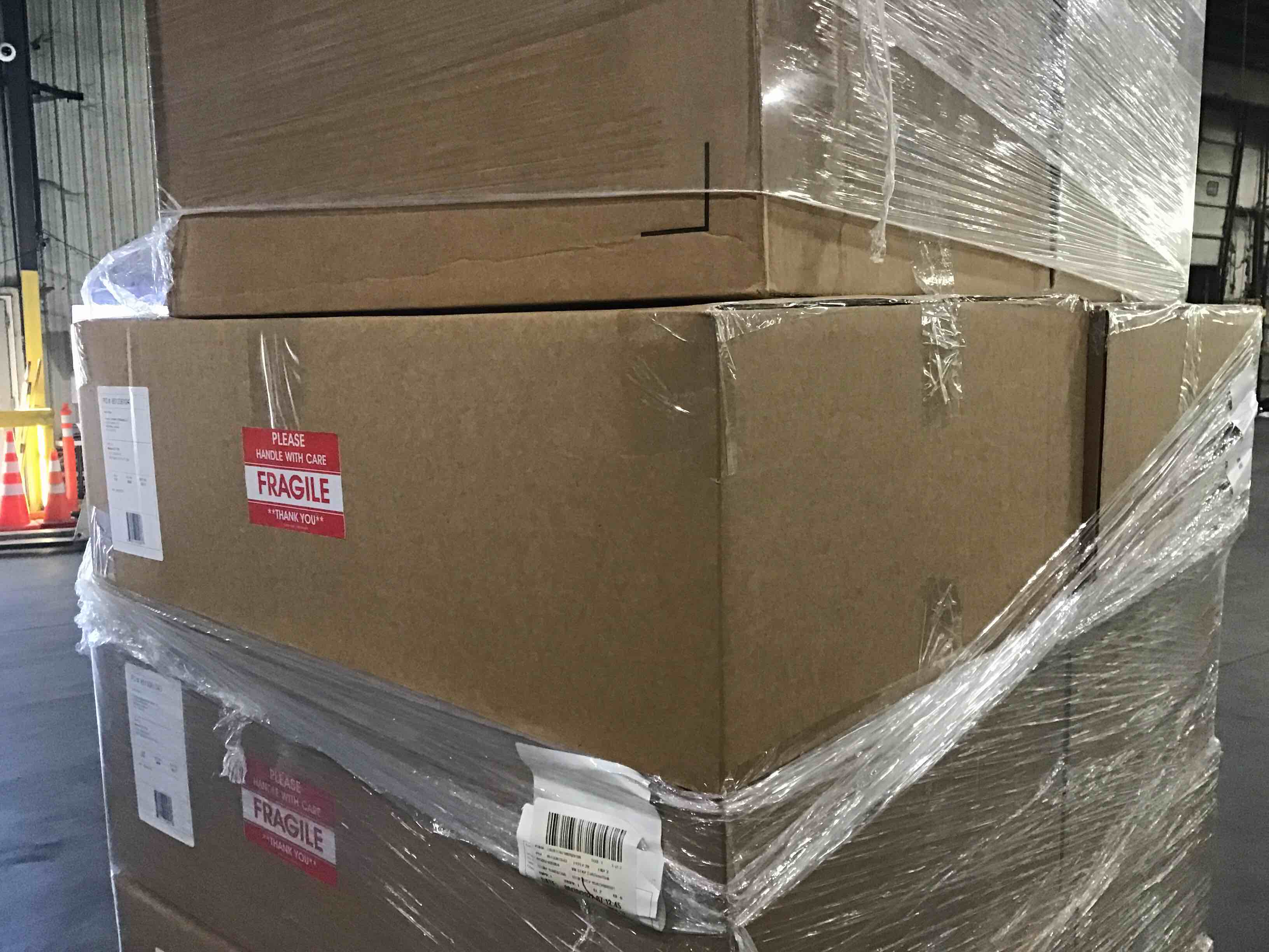 https://s3.amazonaws.com/lotting-images-prod/bidfta/ORG4500721_1711554037438.jpeg