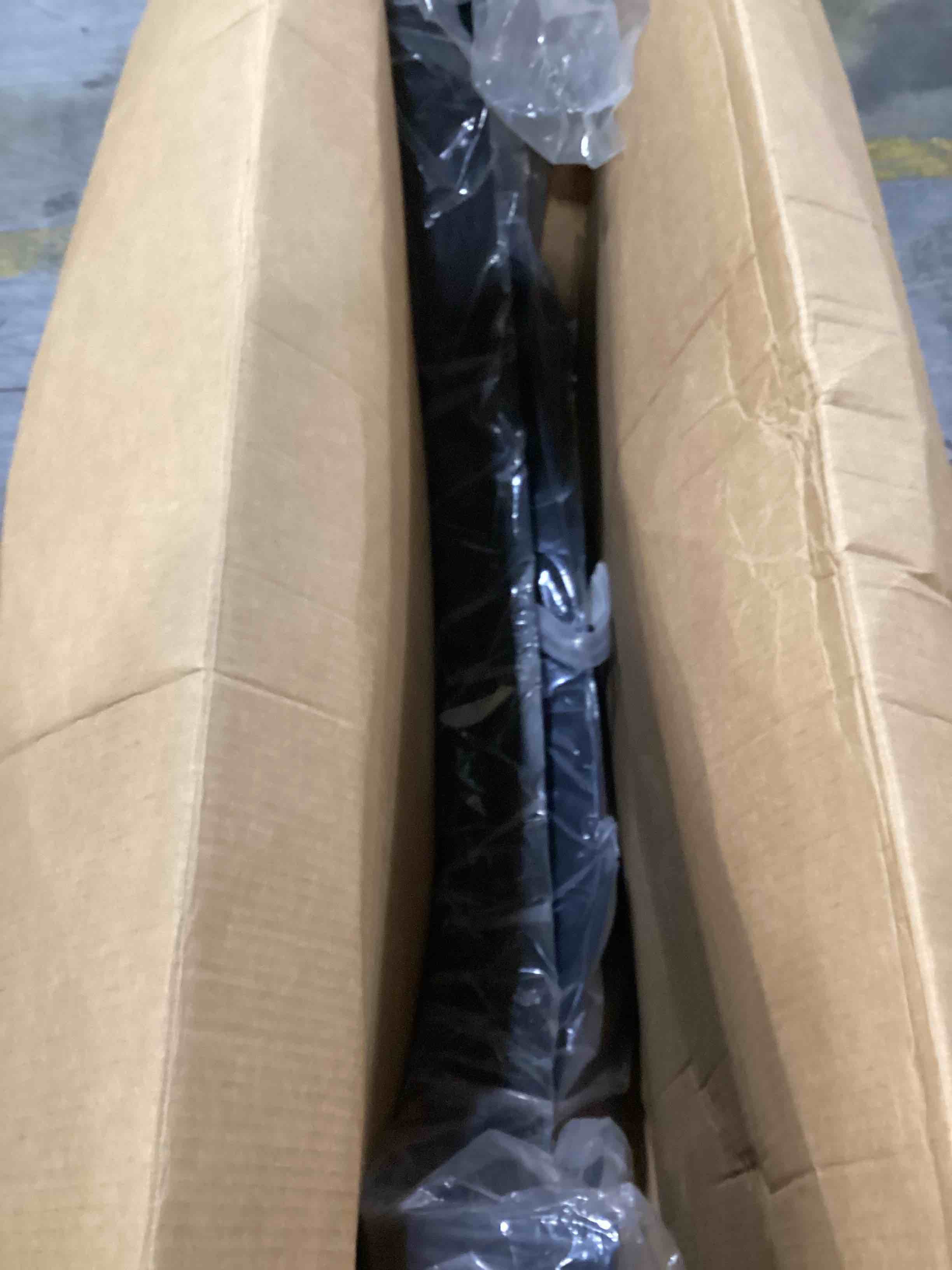 https://s3.amazonaws.com/lotting-images-prod/bidfta/ORG4503272_1715094530362.jpeg