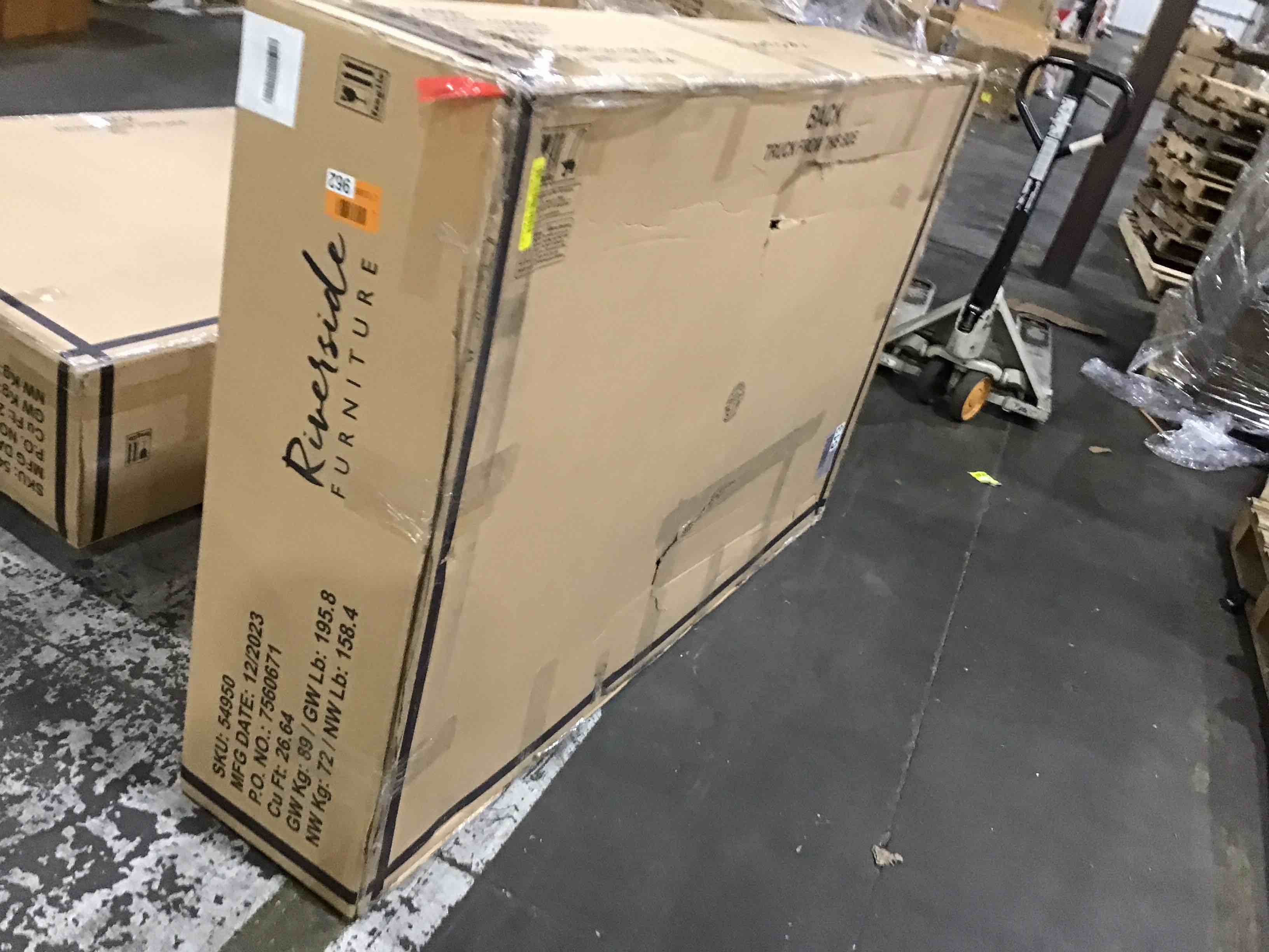 https://s3.amazonaws.com/lotting-images-prod/bidfta/ORG4503689_1710517120135.jpeg