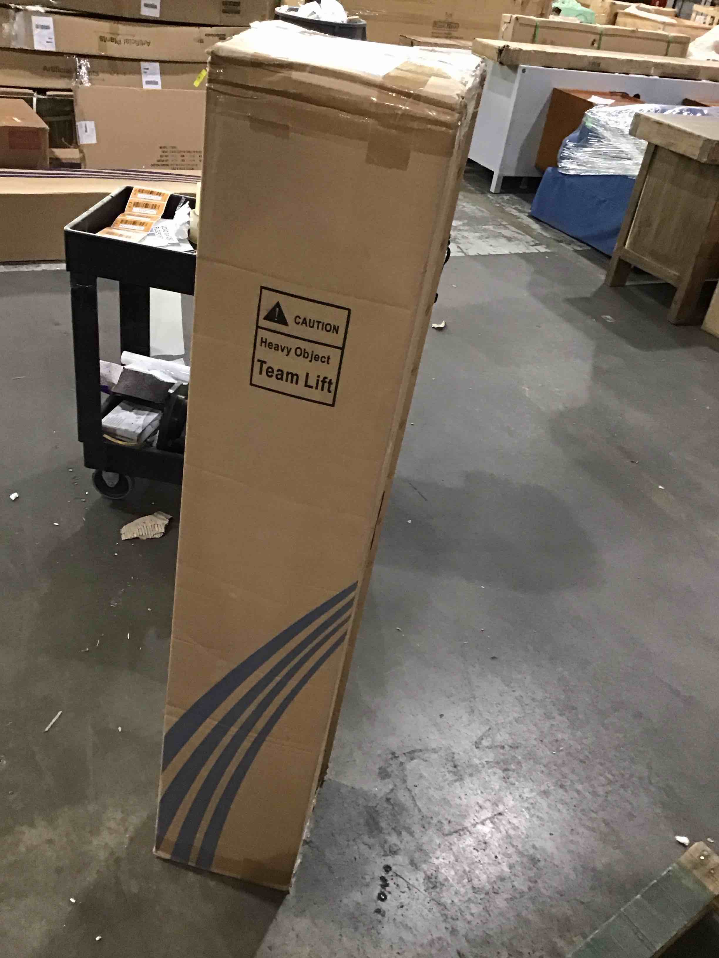 https://s3.amazonaws.com/lotting-images-prod/bidfta/ORG4503711_1710526645675.jpeg