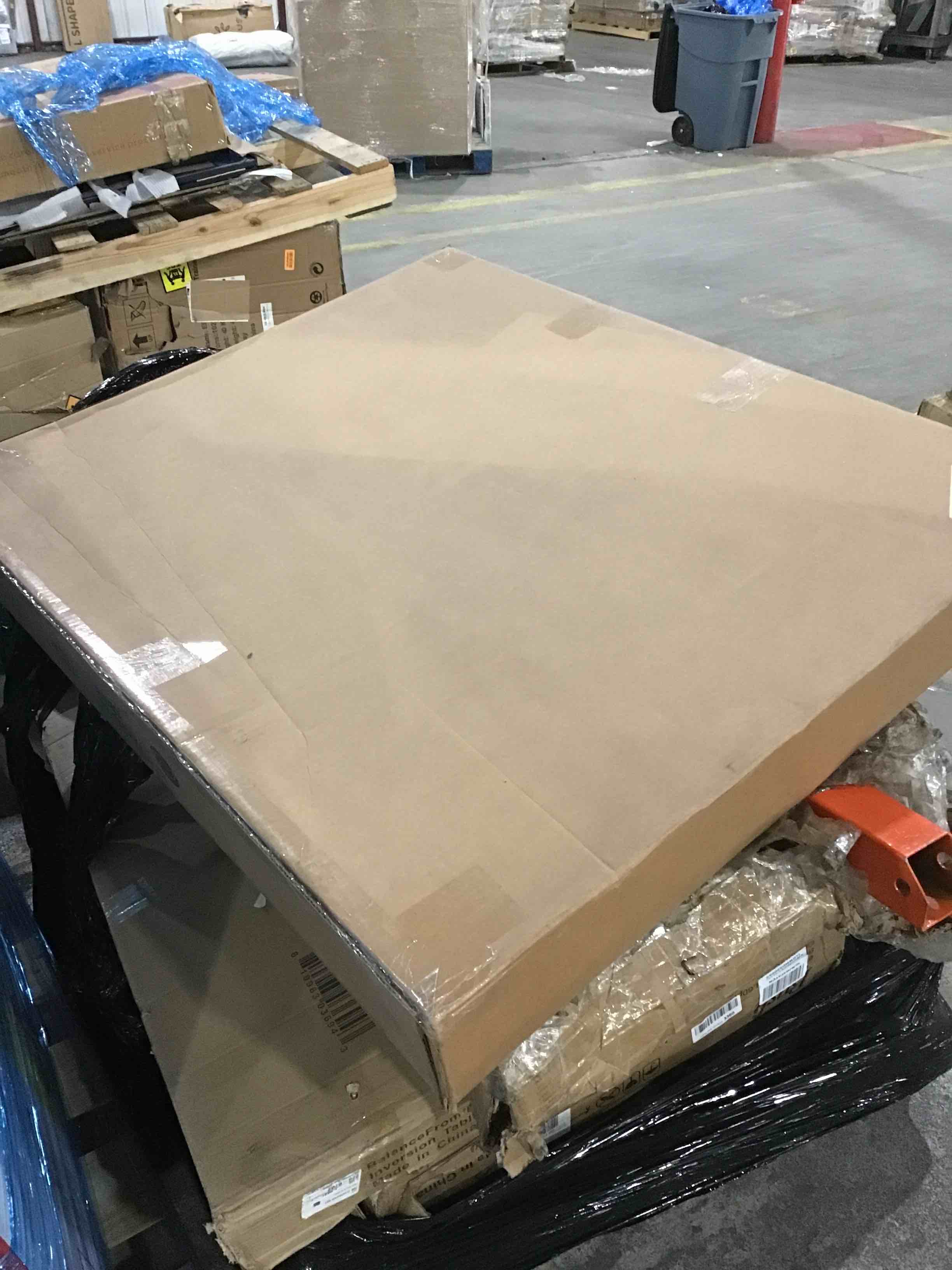 https://s3.amazonaws.com/lotting-images-prod/bidfta/ORG4505708_1709655243671.jpeg