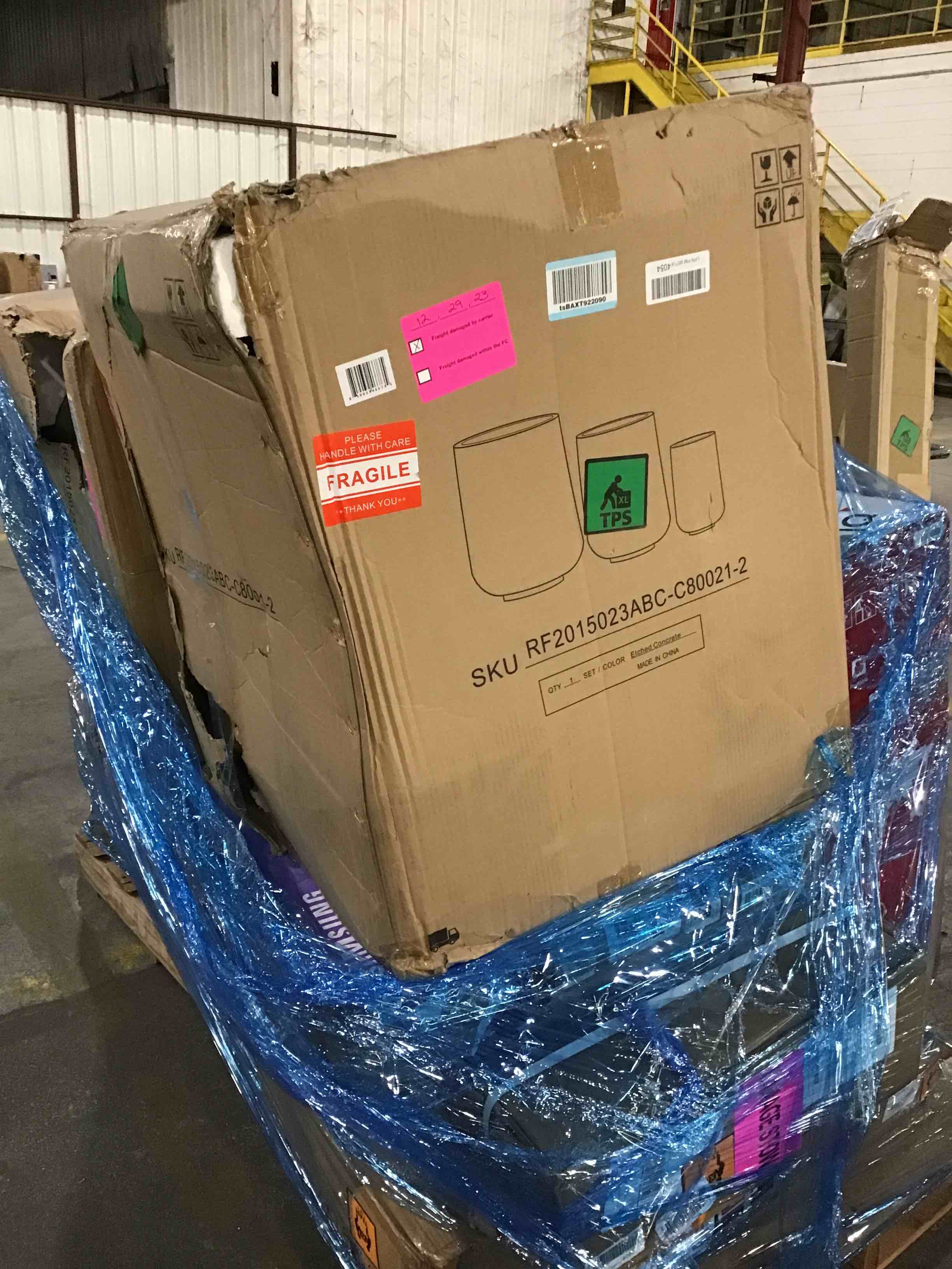 https://s3.amazonaws.com/lotting-images-prod/bidfta/ORG4505721_1709659442055.jpeg