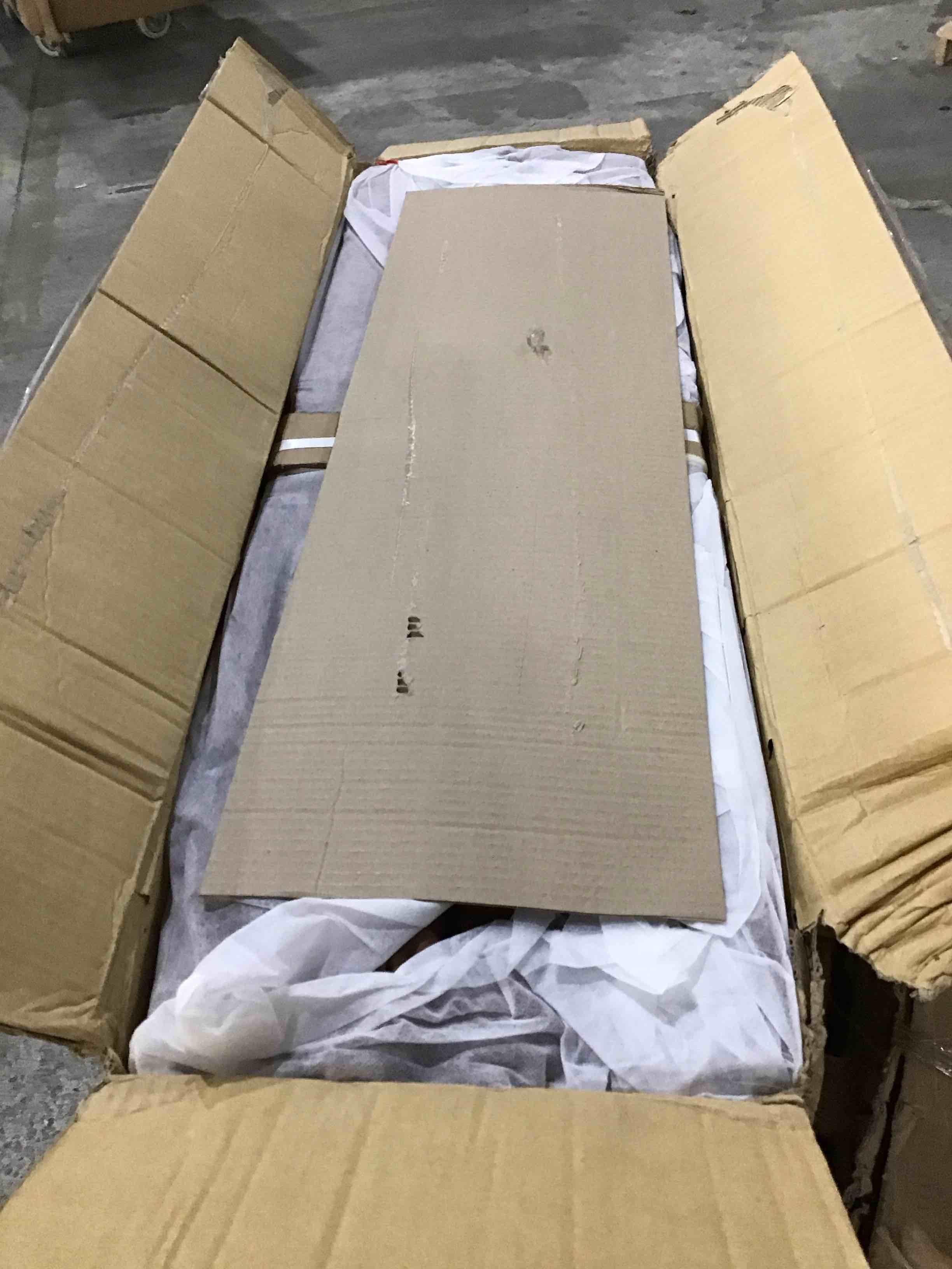 https://s3.amazonaws.com/lotting-images-prod/bidfta/ORG4506585_1707333529901.jpeg