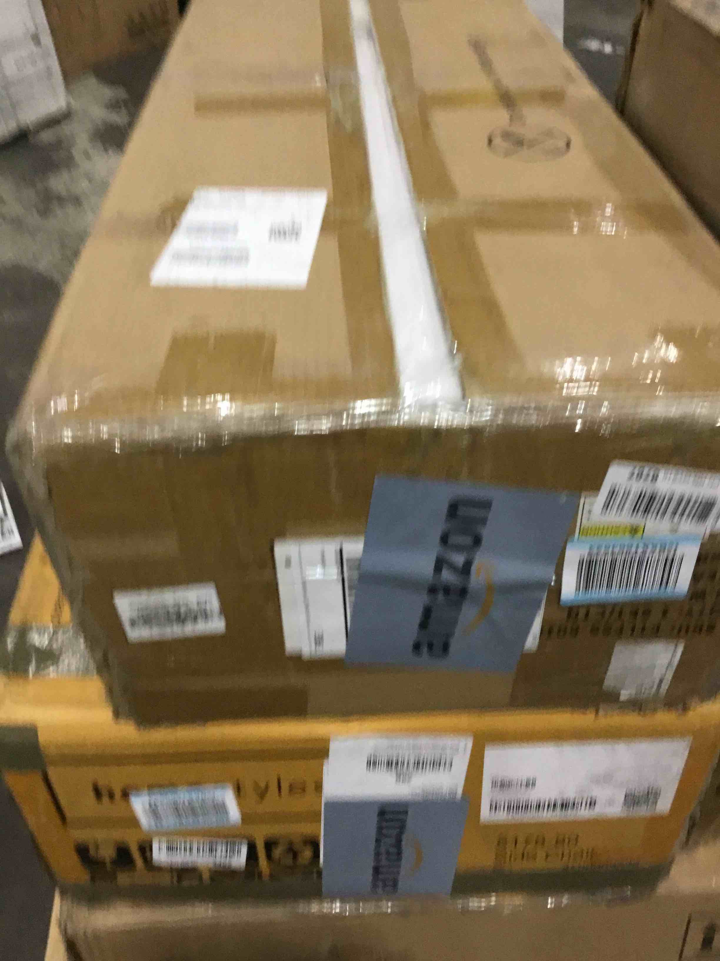 https://s3.amazonaws.com/lotting-images-prod/bidfta/ORG4572147_1706289204515.jpeg
