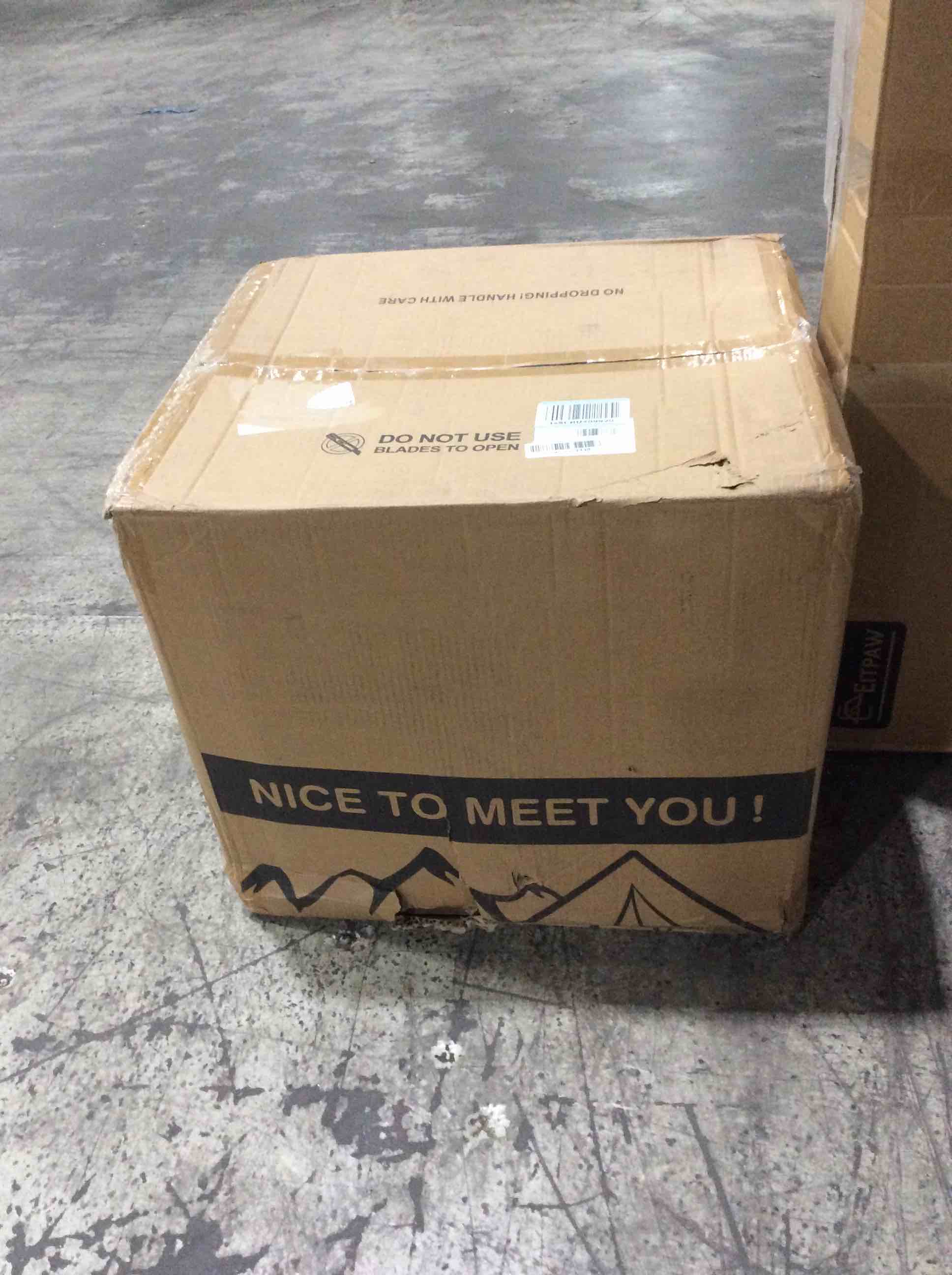 https://s3.amazonaws.com/lotting-images-prod/bidfta/ORG4573099_1704815703269.jpeg