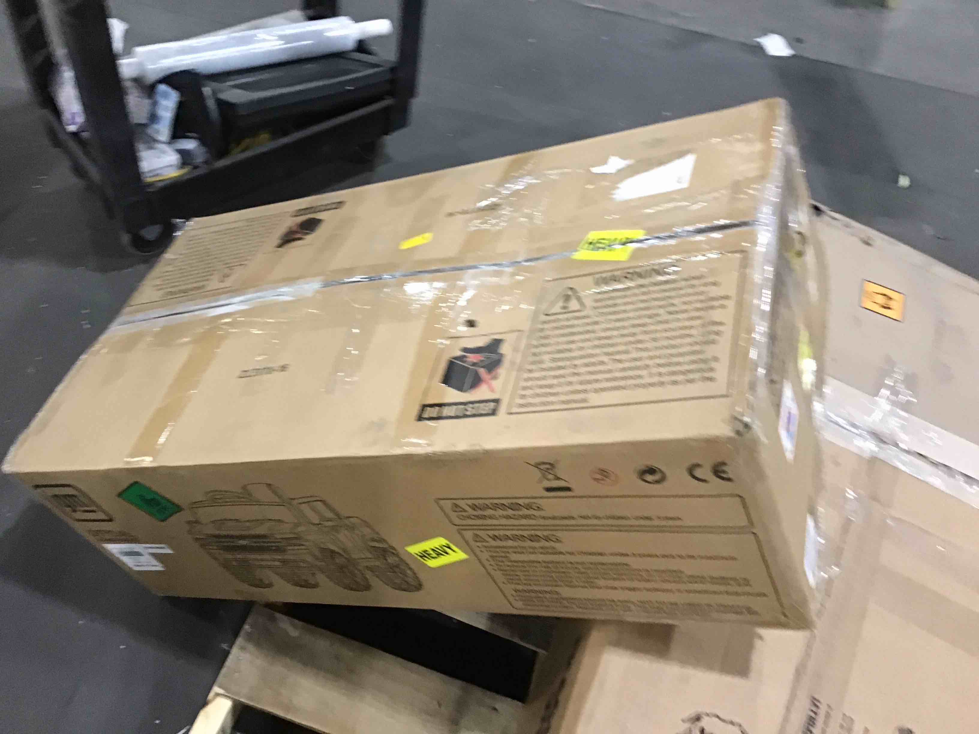 https://s3.amazonaws.com/lotting-images-prod/bidfta/ORG4575695_1709844835266.jpeg