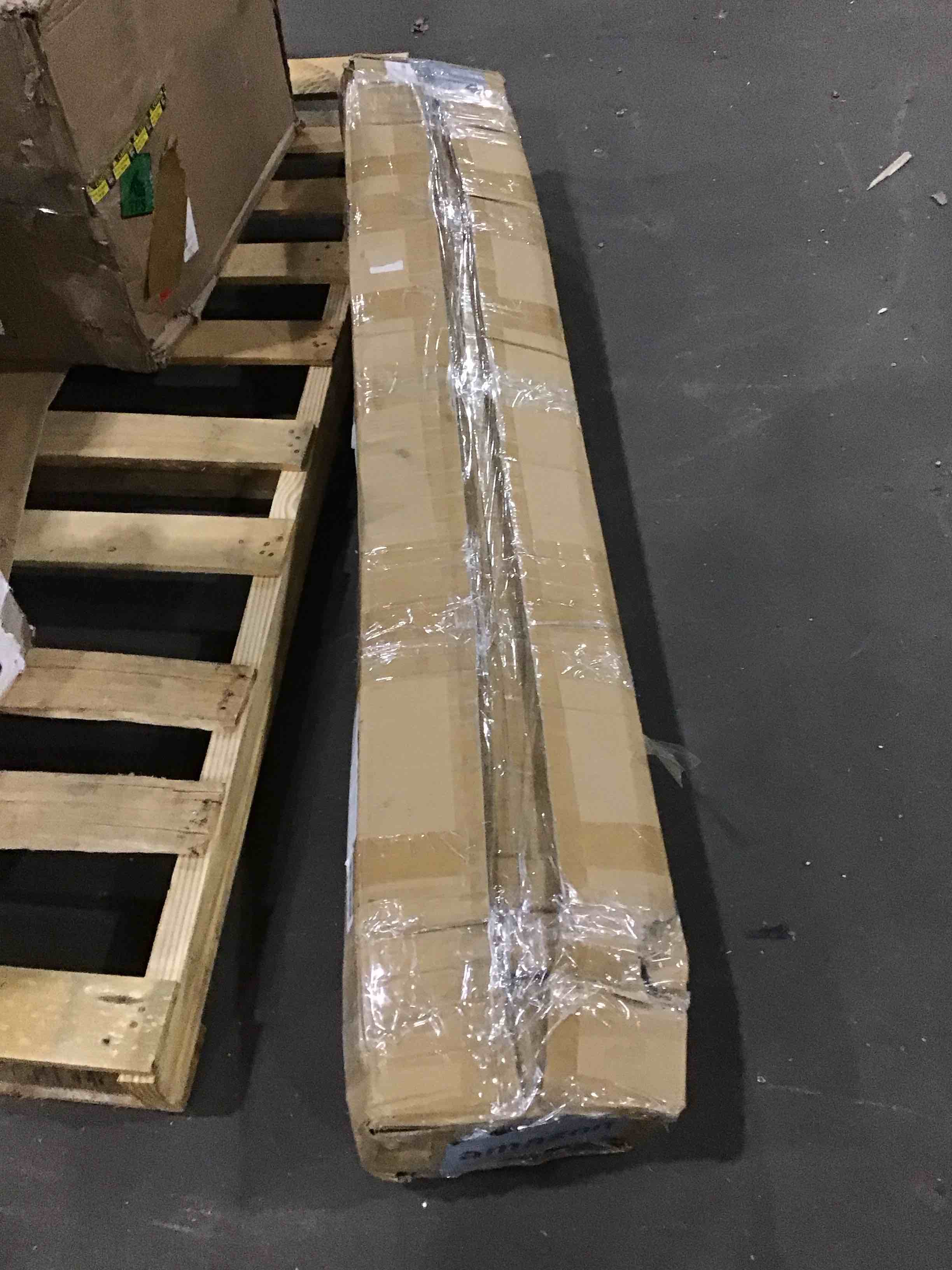 https://s3.amazonaws.com/lotting-images-prod/bidfta/ORG4575706_1709839391343.jpeg