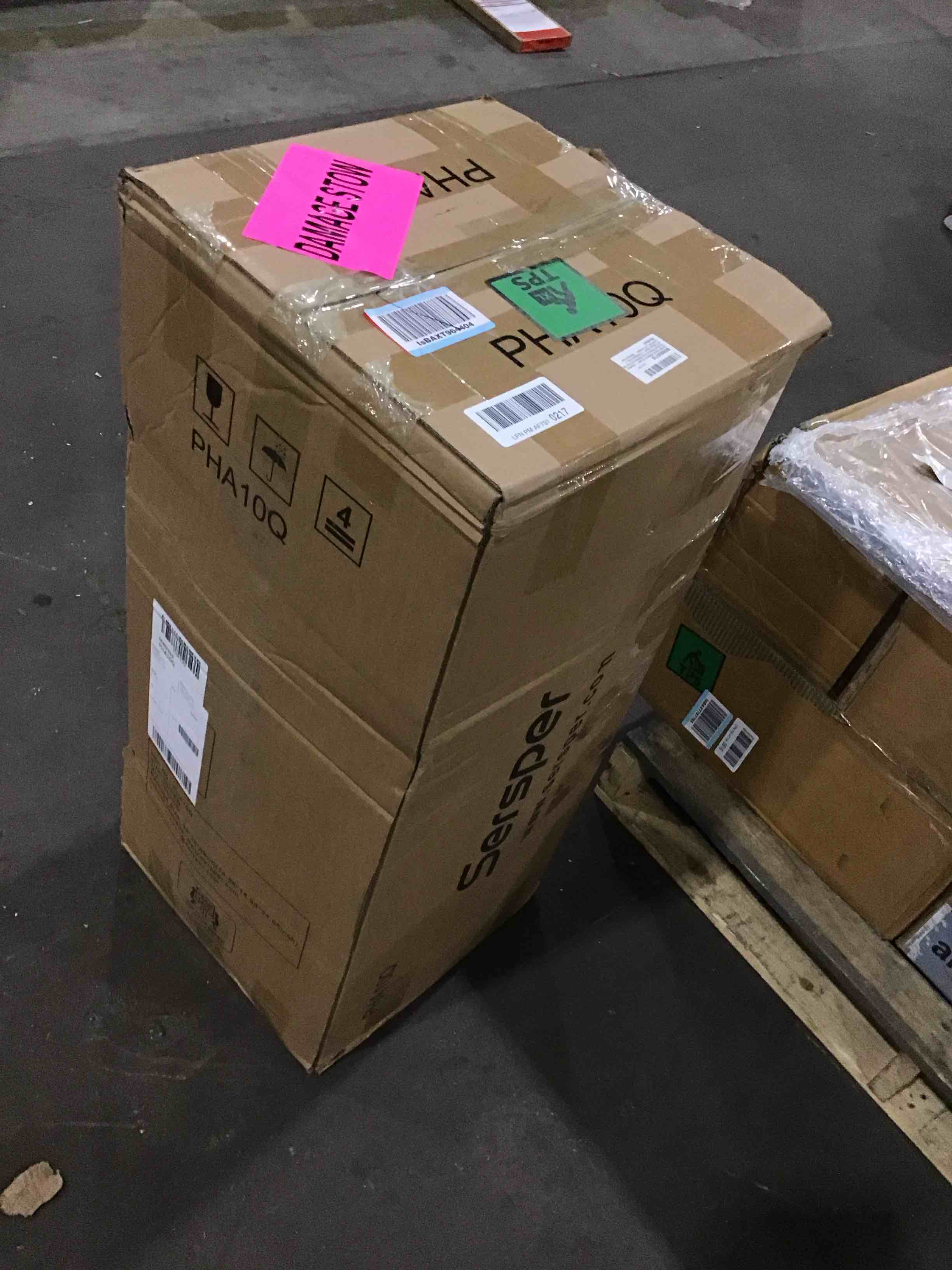 https://s3.amazonaws.com/lotting-images-prod/bidfta/ORG4575723_1709832785625.jpeg
