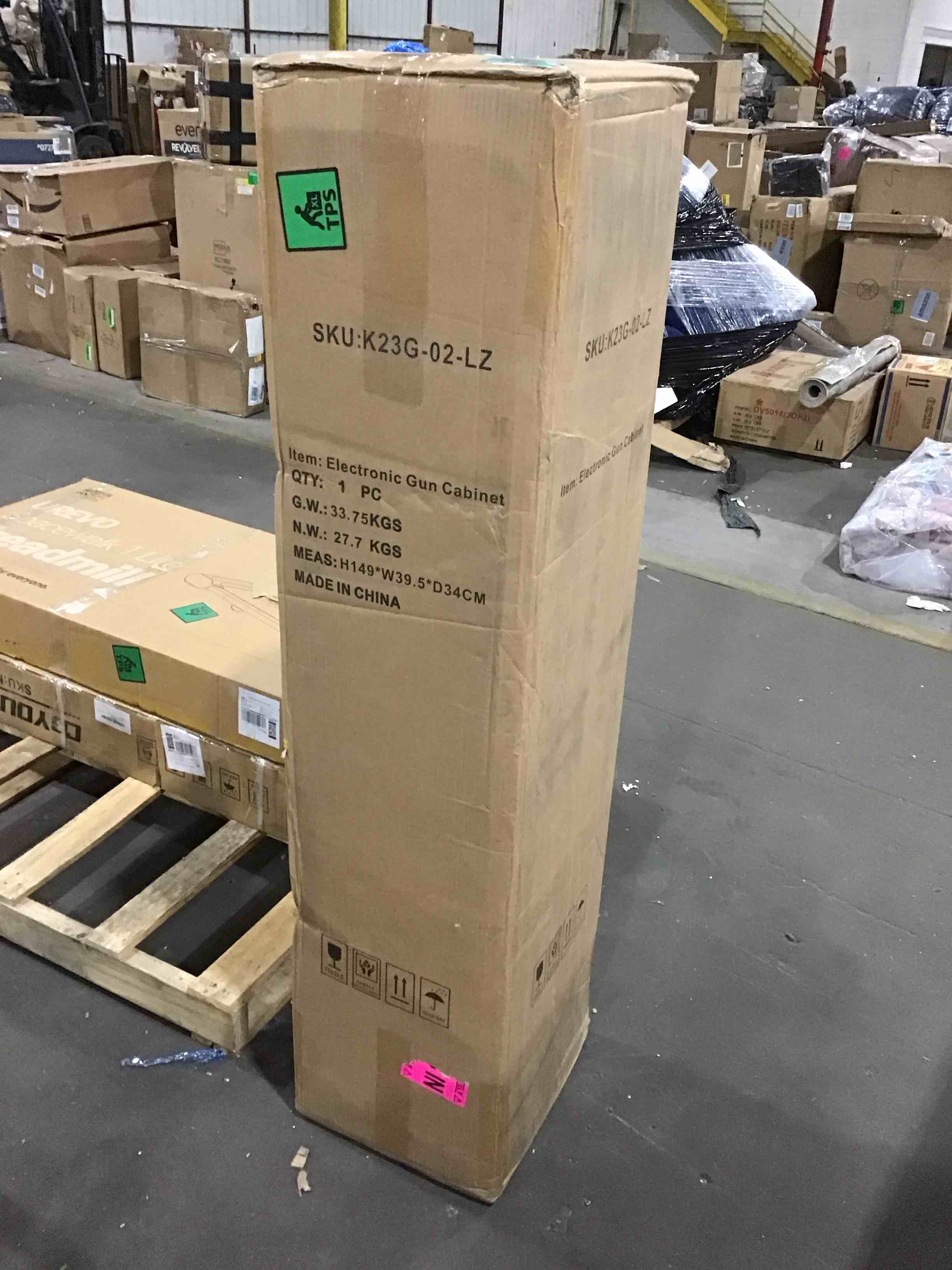 https://s3.amazonaws.com/lotting-images-prod/bidfta/ORG4575729_1709829883993.jpeg