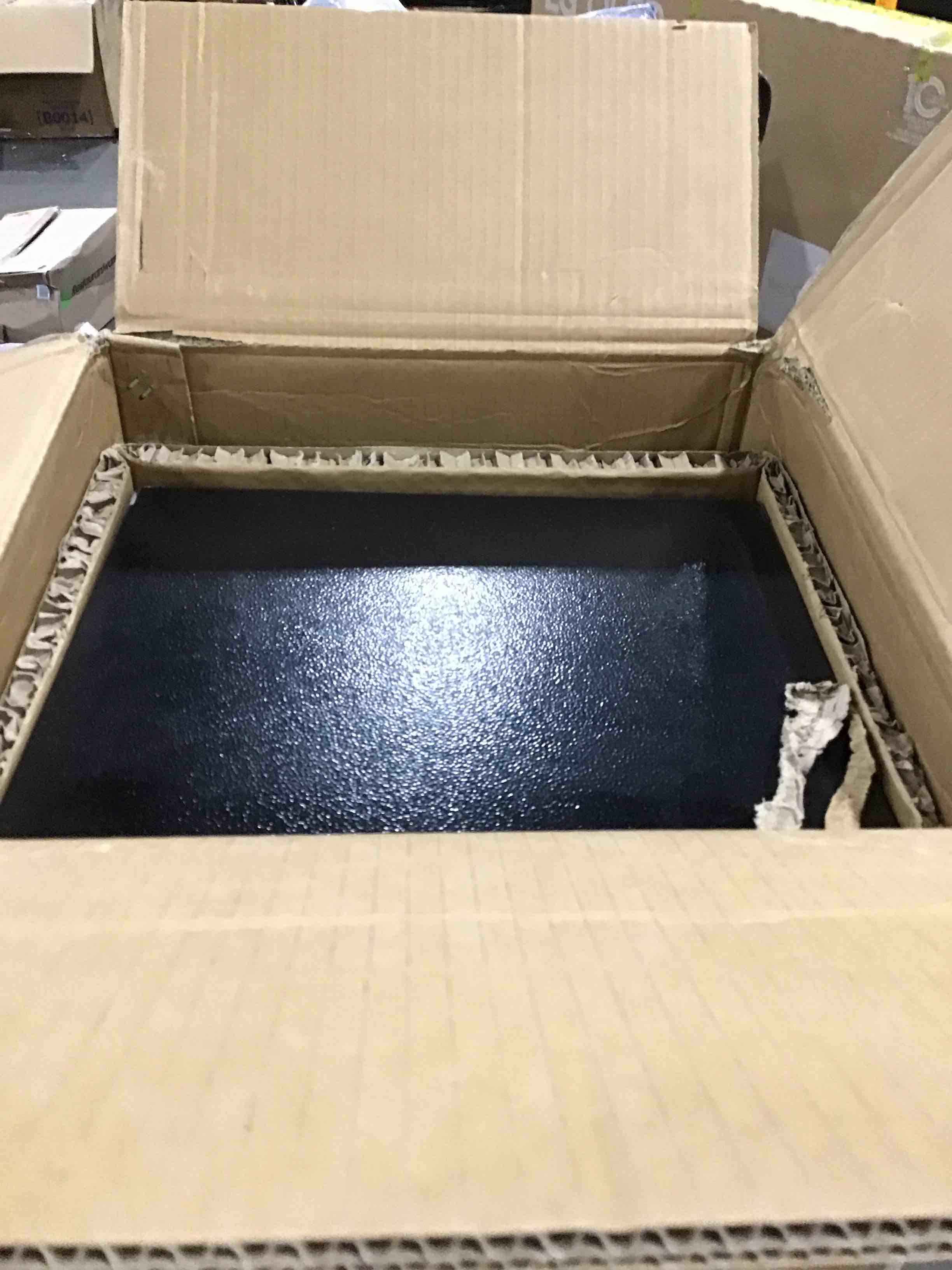https://s3.amazonaws.com/lotting-images-prod/bidfta/ORG4575763_1709829223990.jpeg