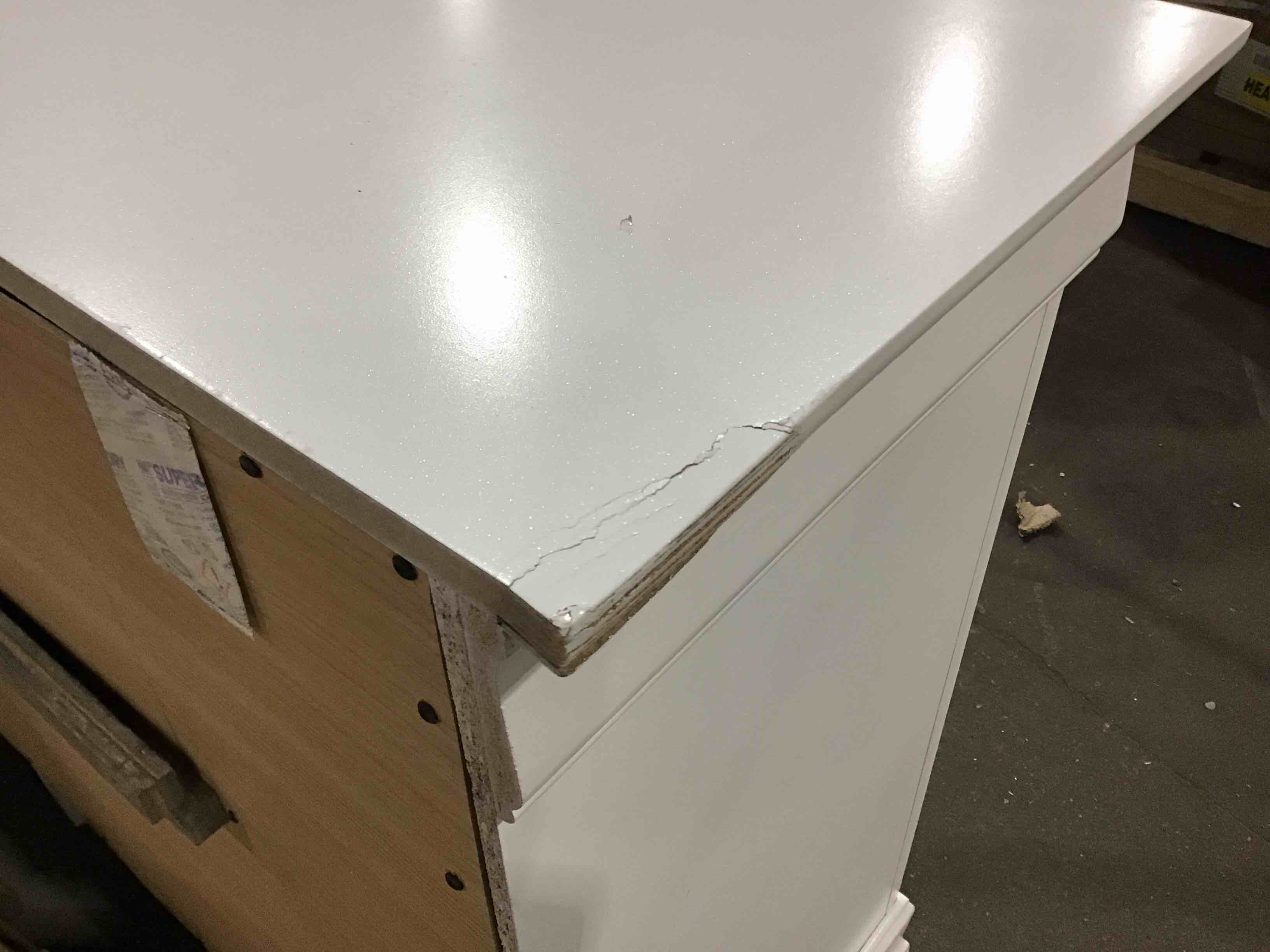 https://s3.amazonaws.com/lotting-images-prod/bidfta/ORG4576196_1711050399721.jpeg