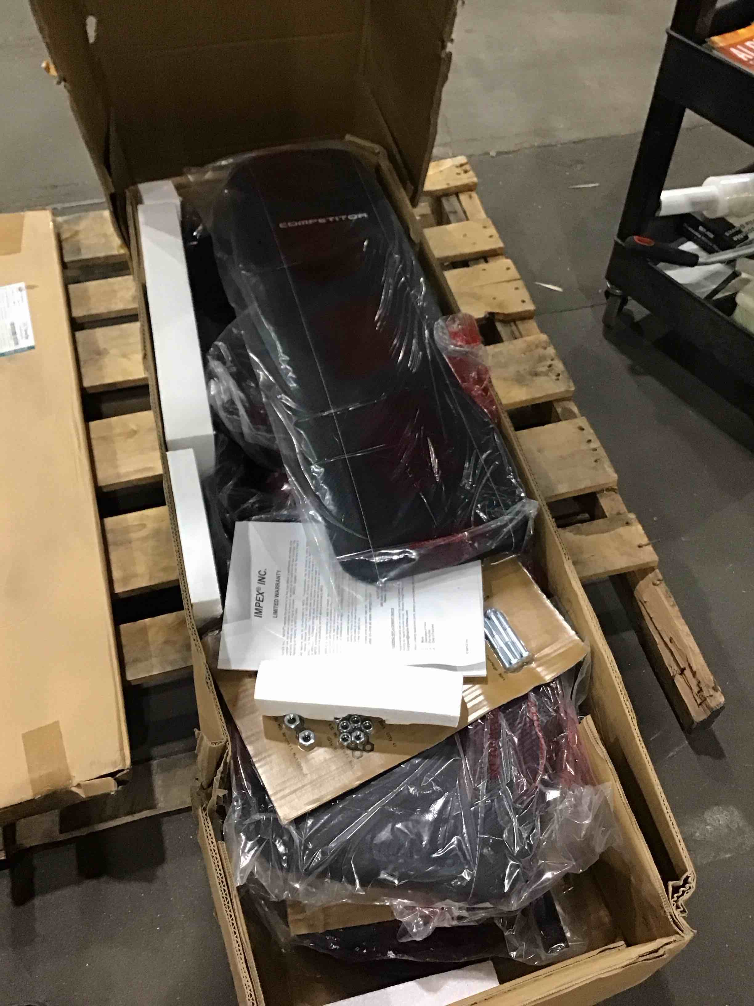 https://s3.amazonaws.com/lotting-images-prod/bidfta/ORG4576205_1711052582723.jpeg