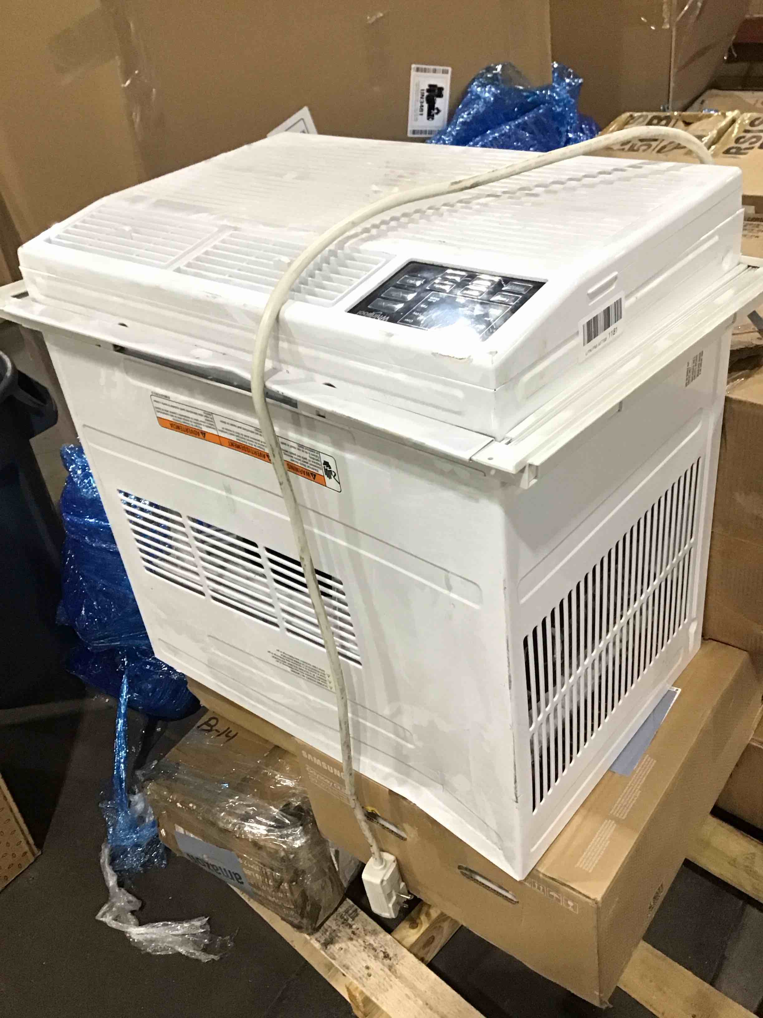 https://s3.amazonaws.com/lotting-images-prod/bidfta/ORG4576235_1711126379976.jpeg