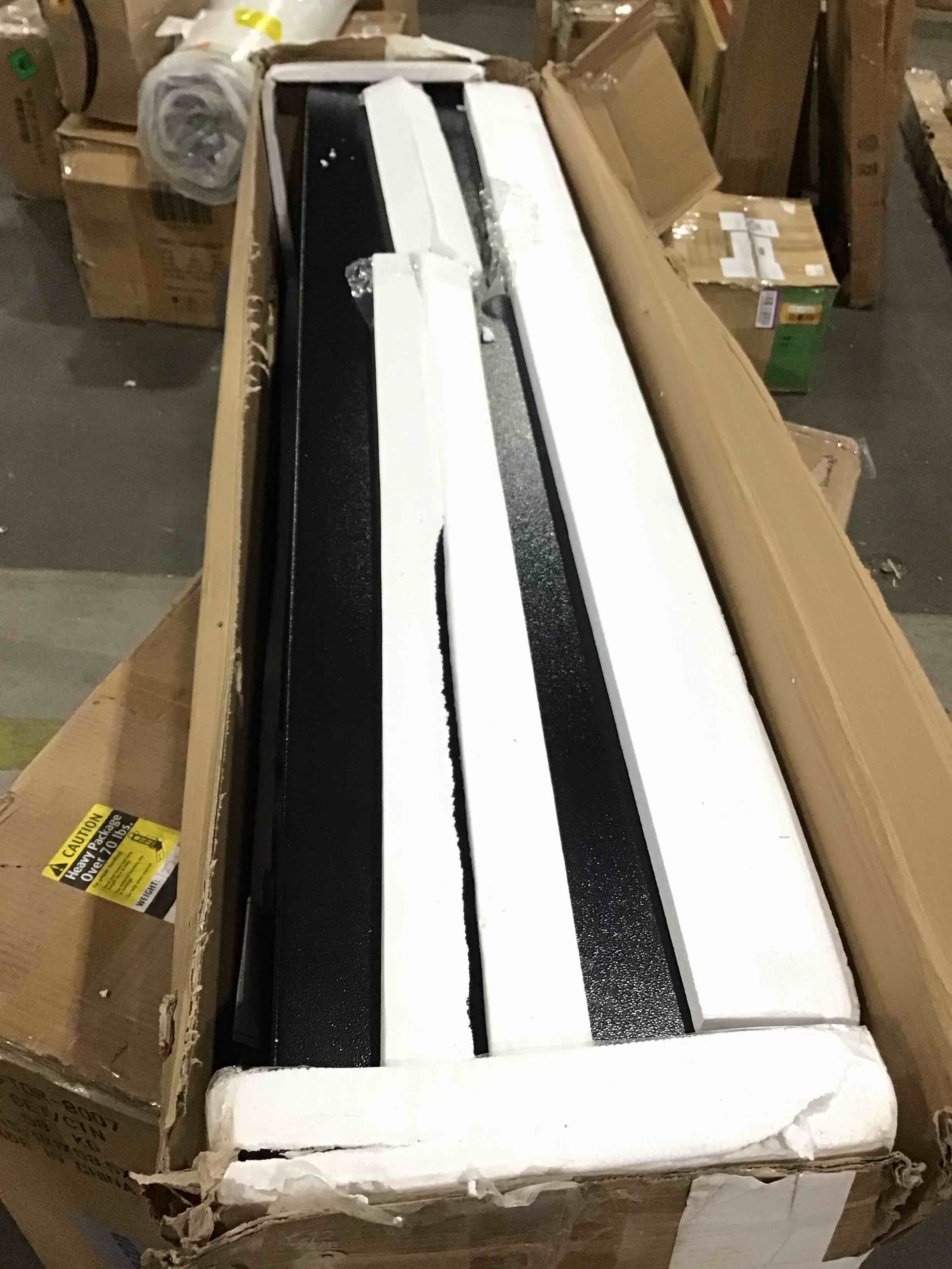 https://s3.amazonaws.com/lotting-images-prod/bidfta/ORG4576678_1712153847259.jpeg
