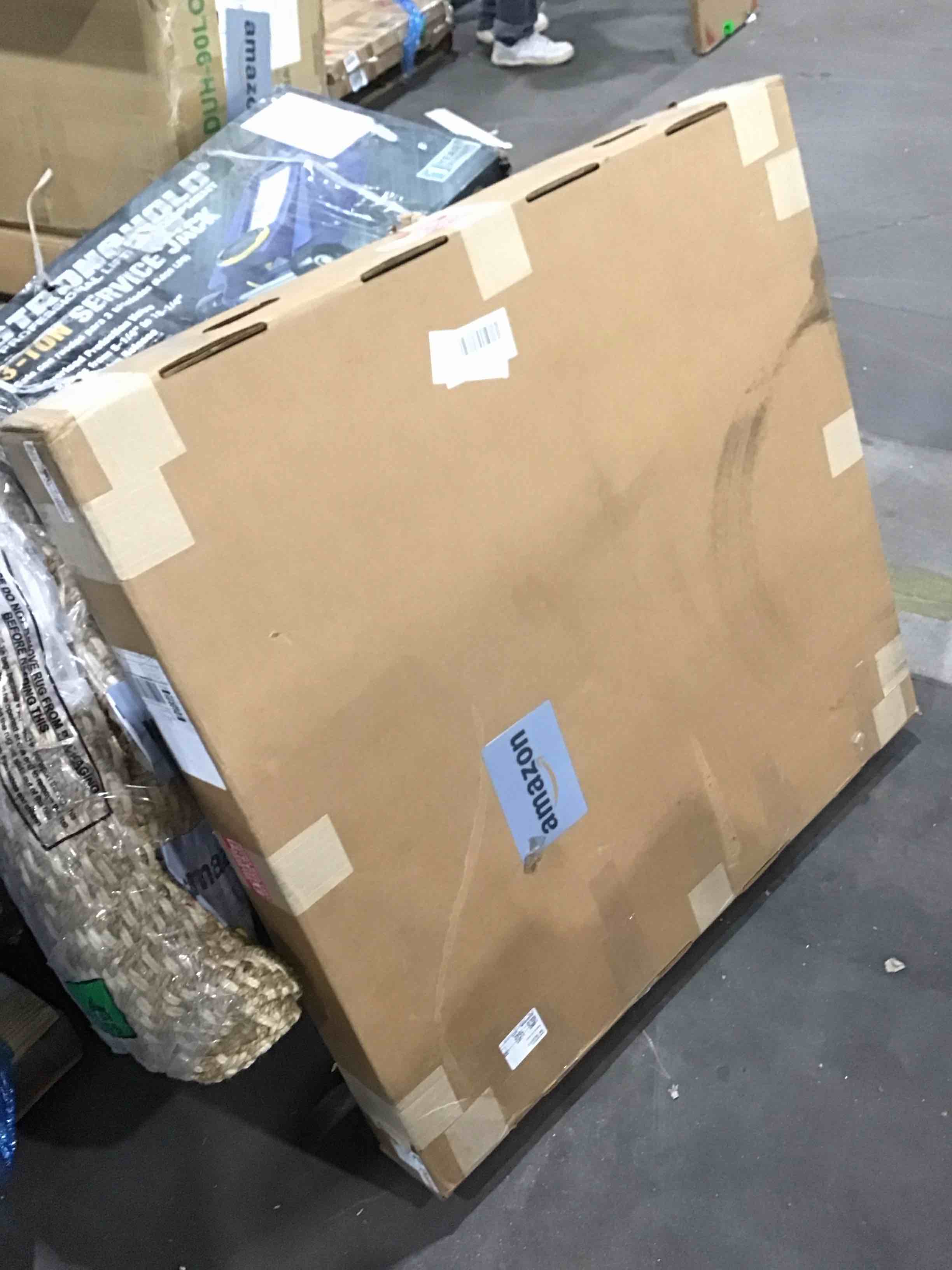 https://s3.amazonaws.com/lotting-images-prod/bidfta/ORG4578236_1708967035914.jpeg