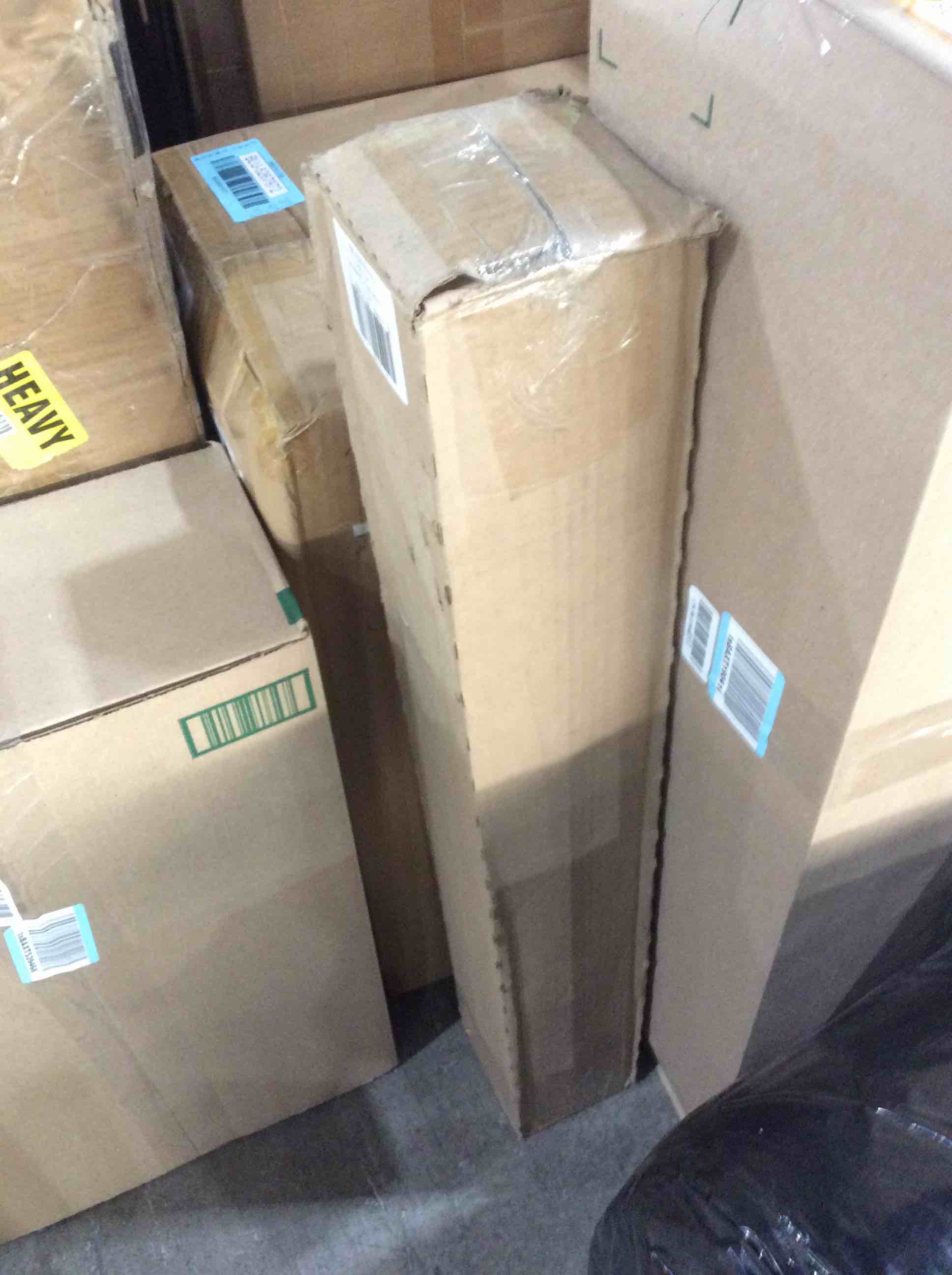 https://s3.amazonaws.com/lotting-images-prod/bidfta/ORG4579210_1707948351641.jpeg