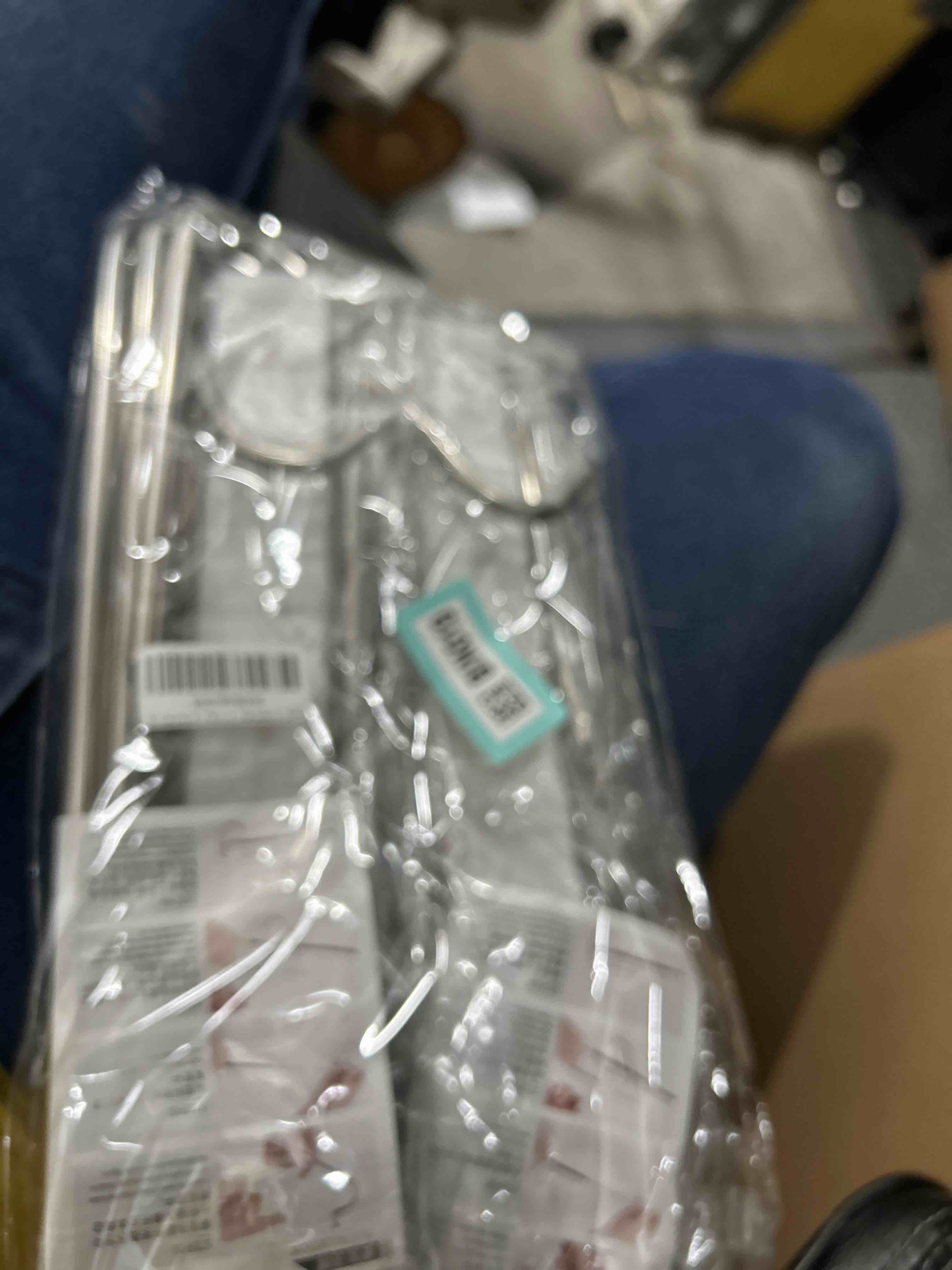 https://s3.amazonaws.com/lotting-images-prod/bidfta/ORG4580321_1724774017139.jpeg