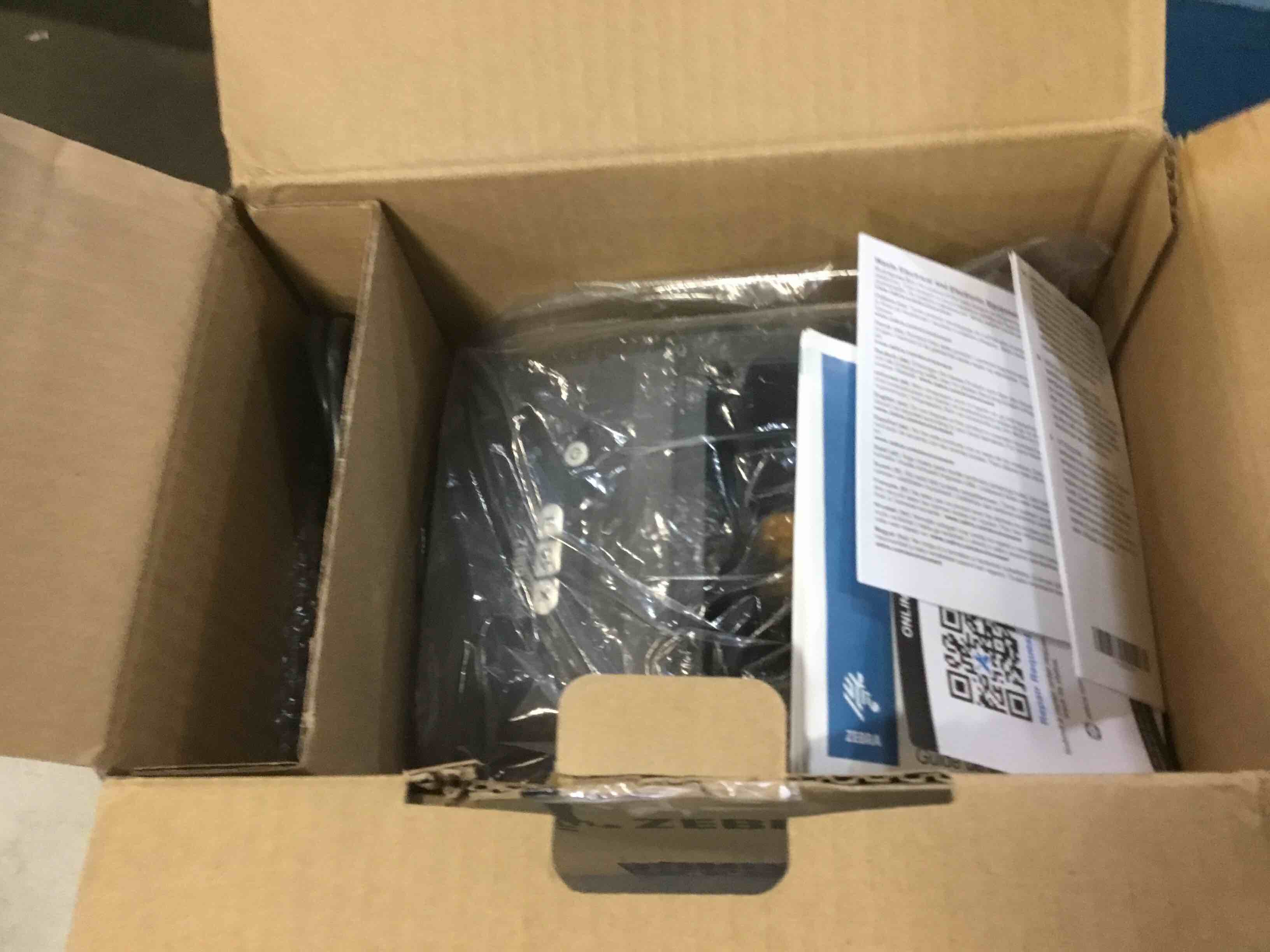 https://s3.amazonaws.com/lotting-images-prod/bidfta/ORG4586963_1679413161431.jpeg