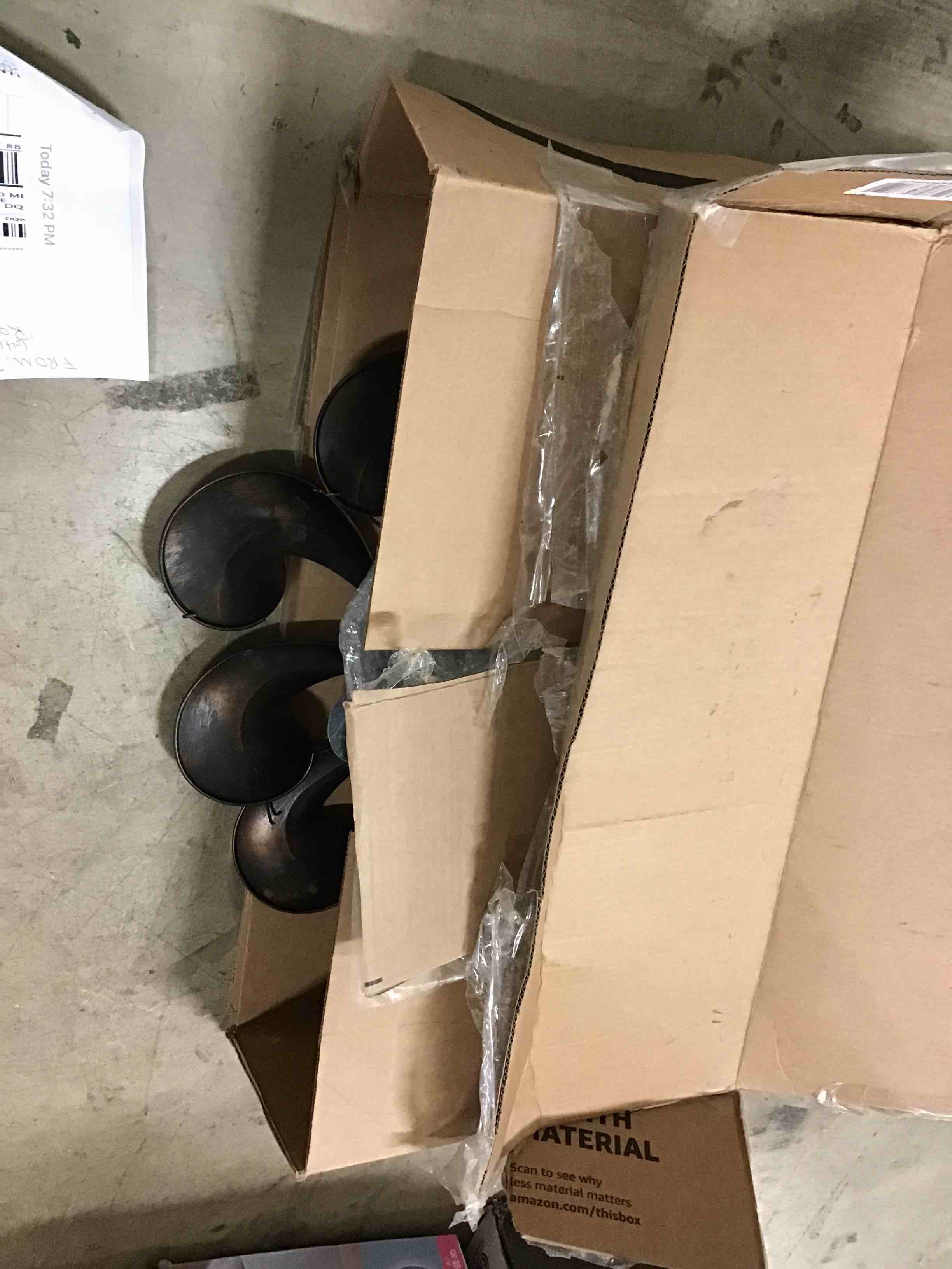 https://s3.amazonaws.com/lotting-images-prod/bidfta/ORG4603874_1687551282164.jpeg