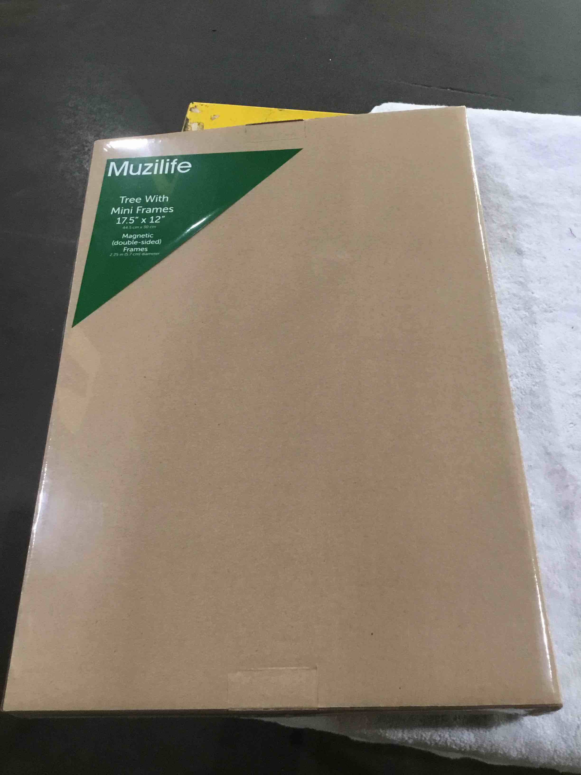 Wooden Picture Frame Christmas Family Tree Hanging Six Mini Round Acrylic Frames